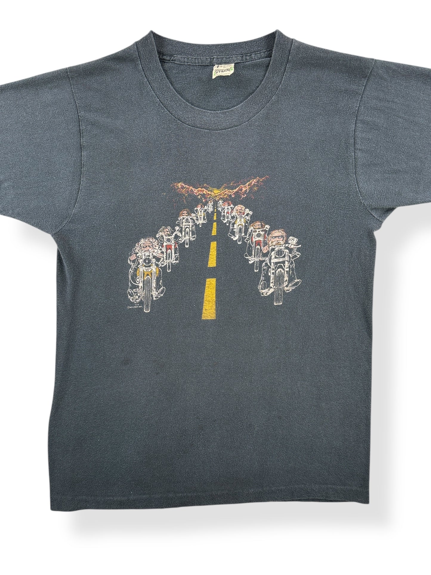 Front Close Up of Vintage Nasty's Custom Cycles Las Vegas Tee SZ M