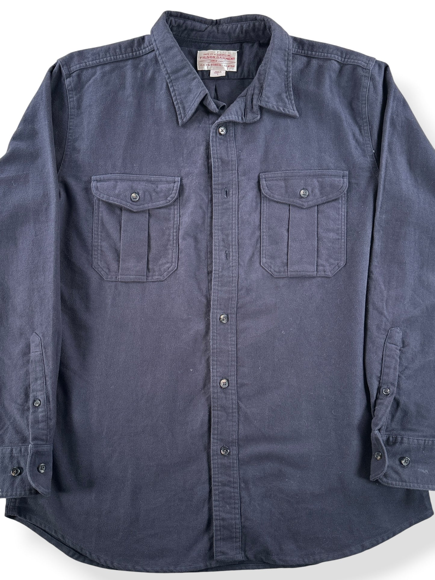 Front Close Up of Filson Moleskin Alaska Guide Shirt SZ L - AS IS