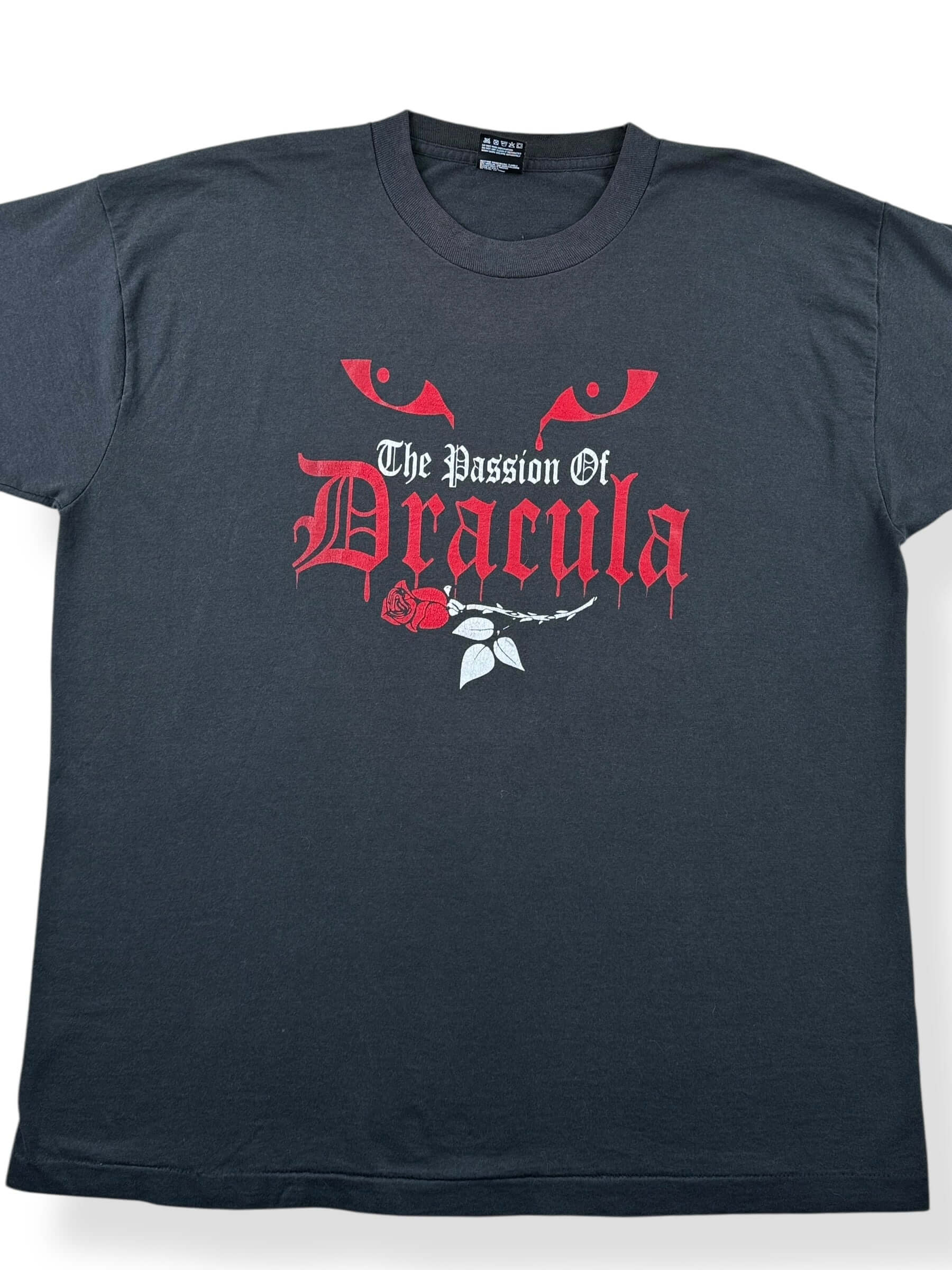 Front Close Up of Vintage The Passion of Dracula Tee SZ XL
