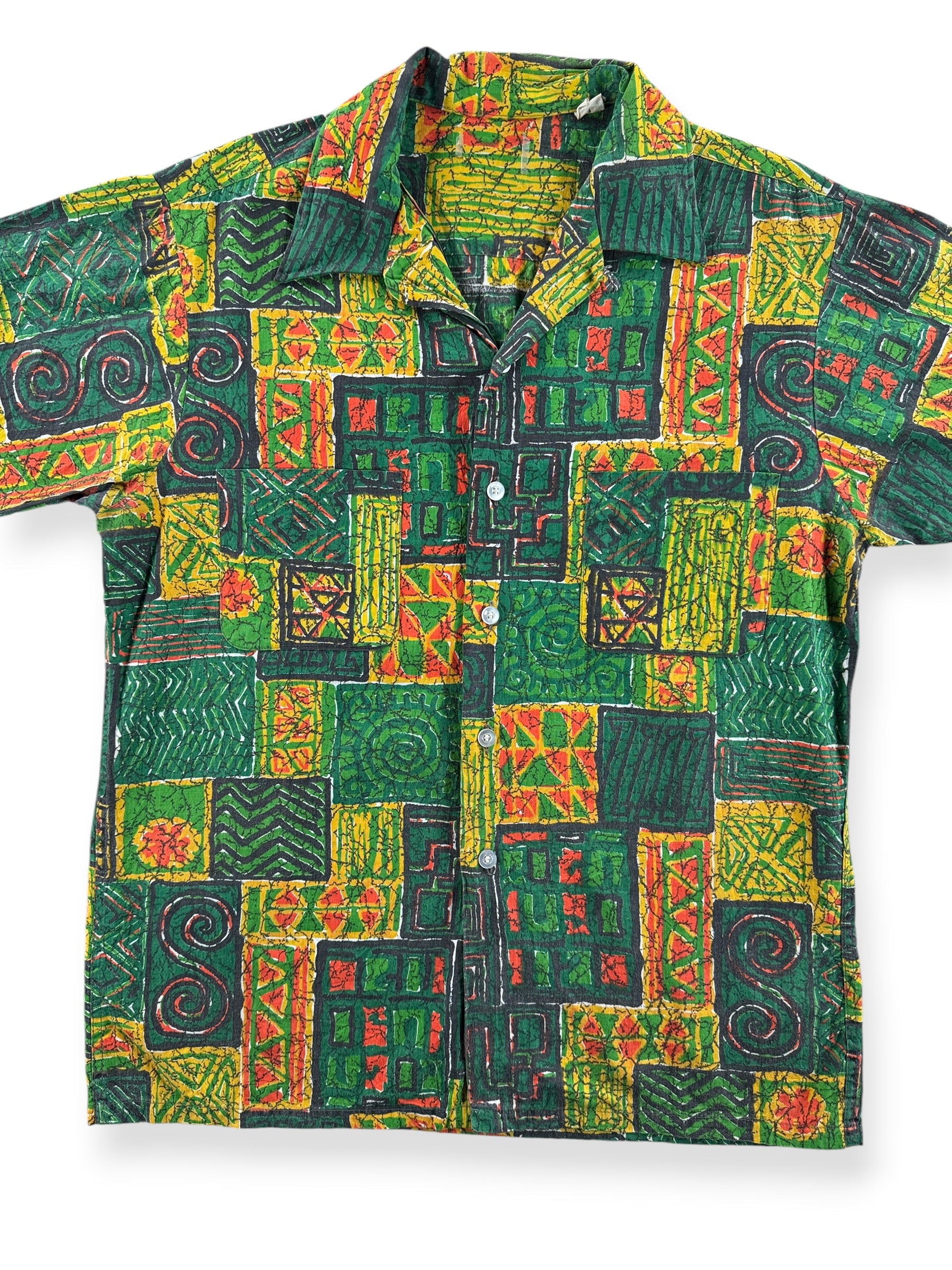 Front Close Up of Vintage Green Patterned Brushed Cotton Aloha Shirt SZ M