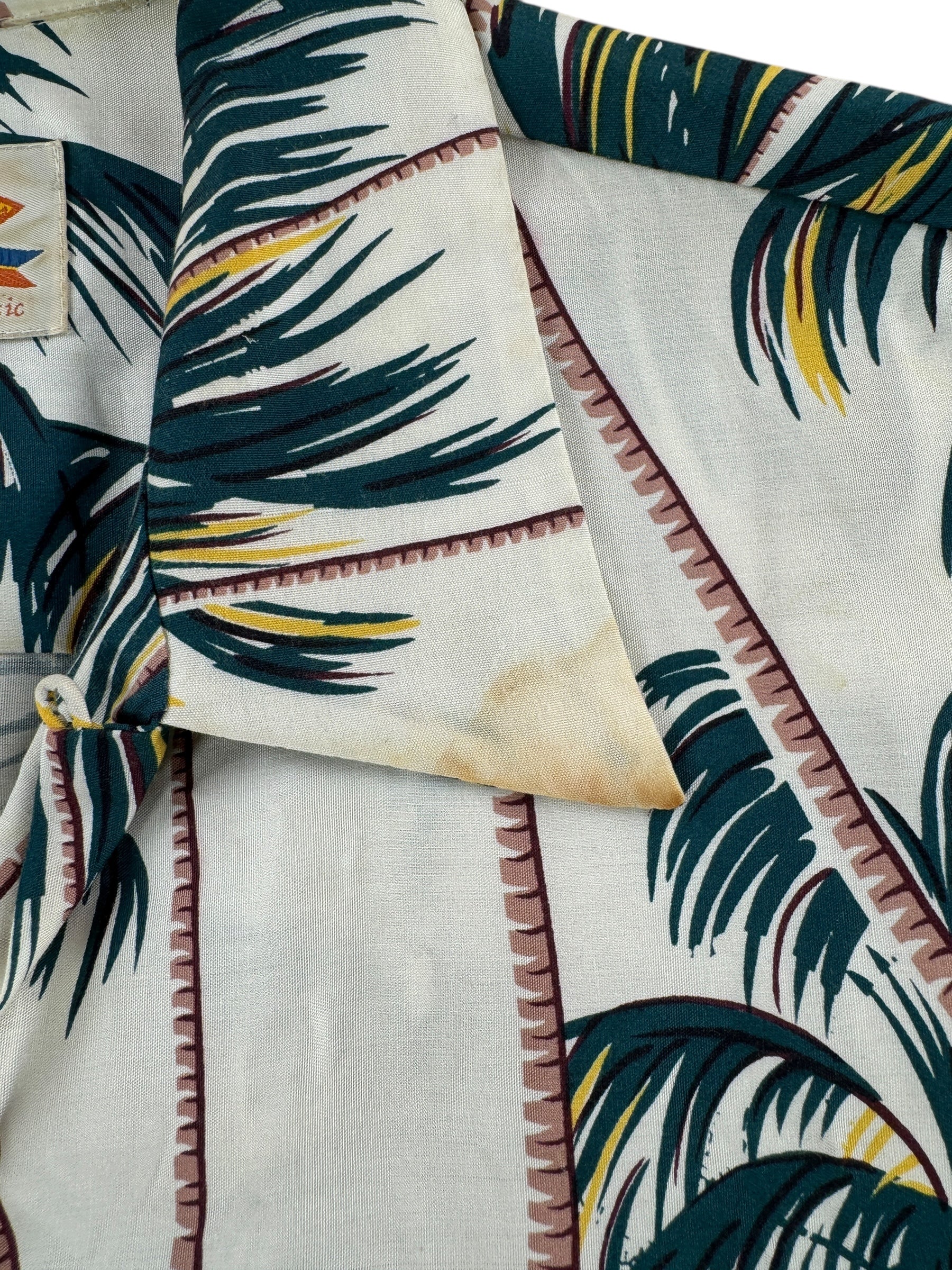 Stain on Vintage Pineapple Brand Aloha Shirt SZ XL AS IS