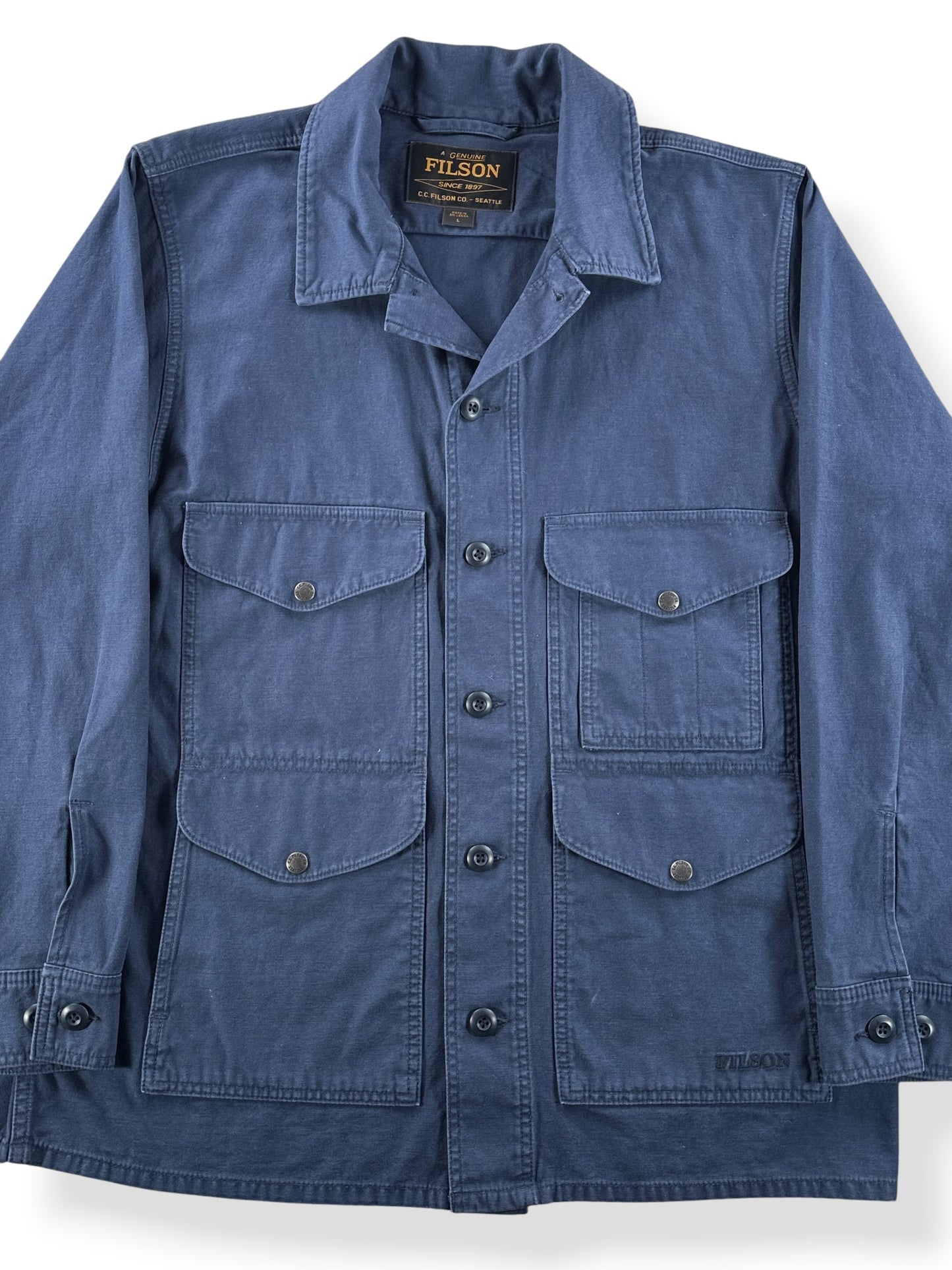 Front Close Up of Filson Men's Field Cruiser Jacket SZ L