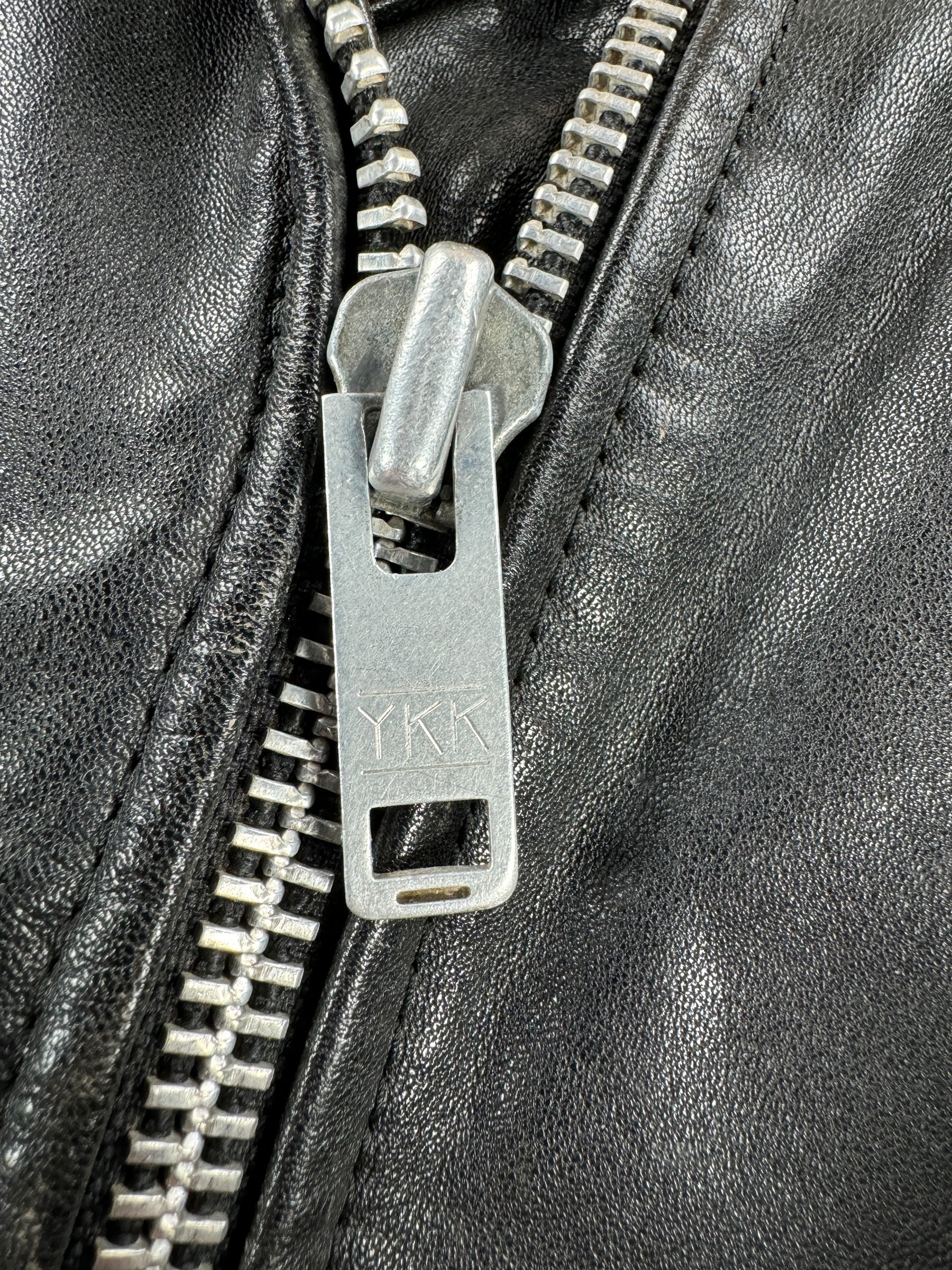 Zipper on Vintage Bermans Leather Jacket SZ M