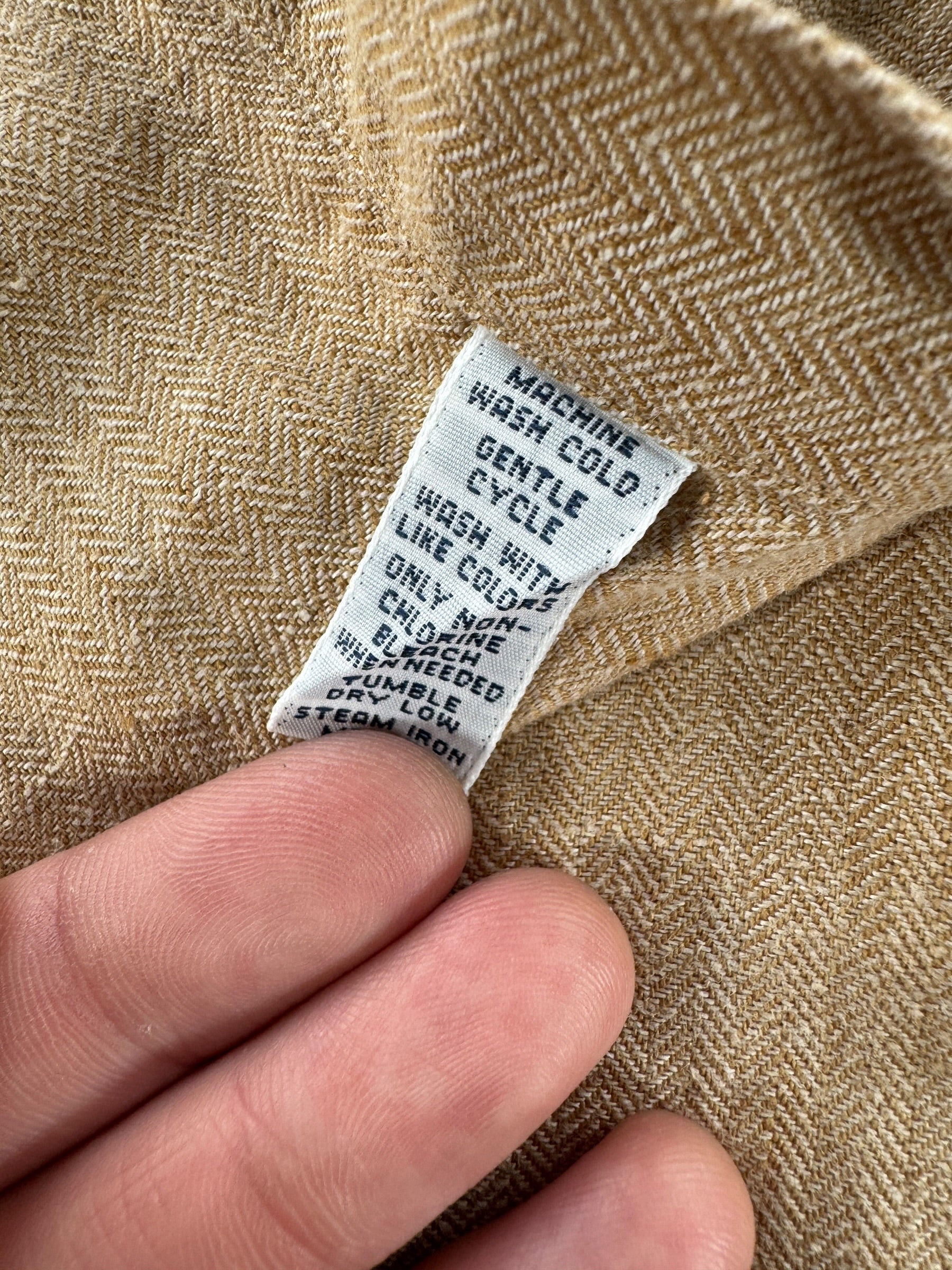 Inner care tag on Vintage Polo Ralph Lauren HBT Button Up Shirt SZ M