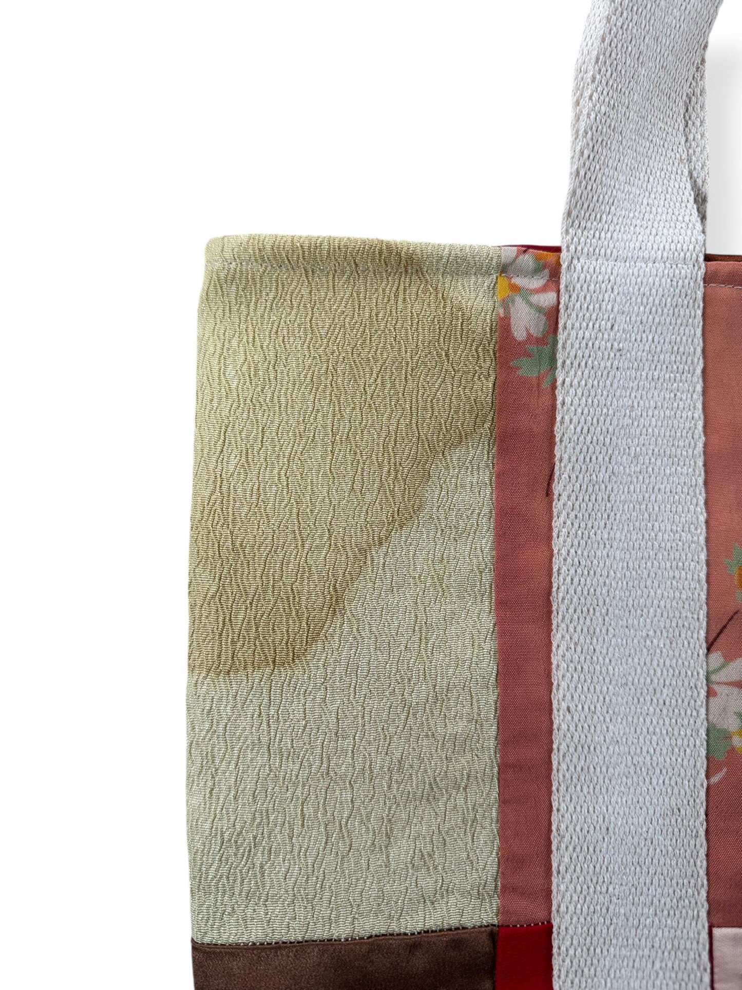 Staining on Fabric of Archive Craft X Barn Owl Vintage Quilt Tote Bag