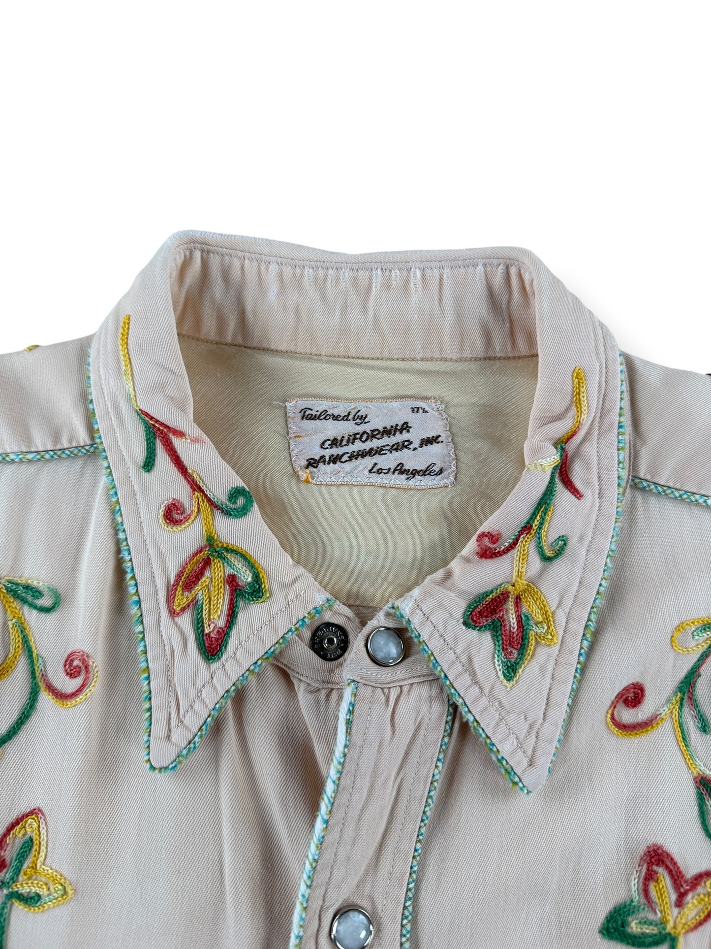 Collar on Vintage California Ranchwear Rayon Gabardine Embroidered Pearl Snap SZ XL