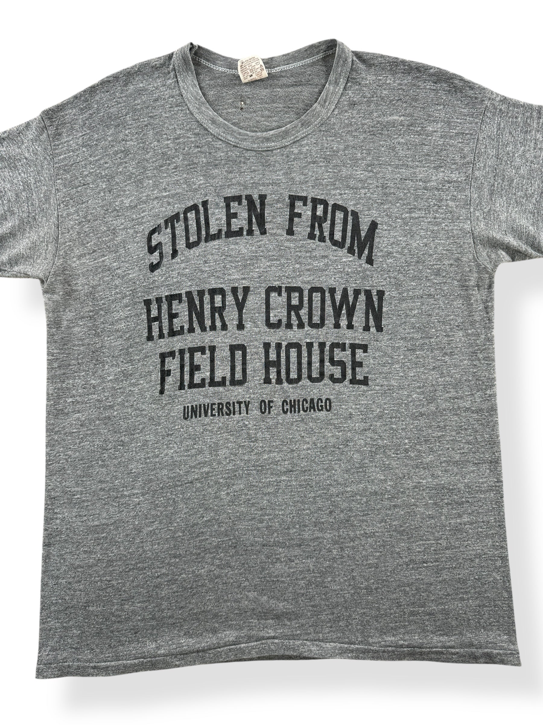 Front Close Up of Vintage Henry Crown Field House Univ of Chicago Tee SZ M AS IS