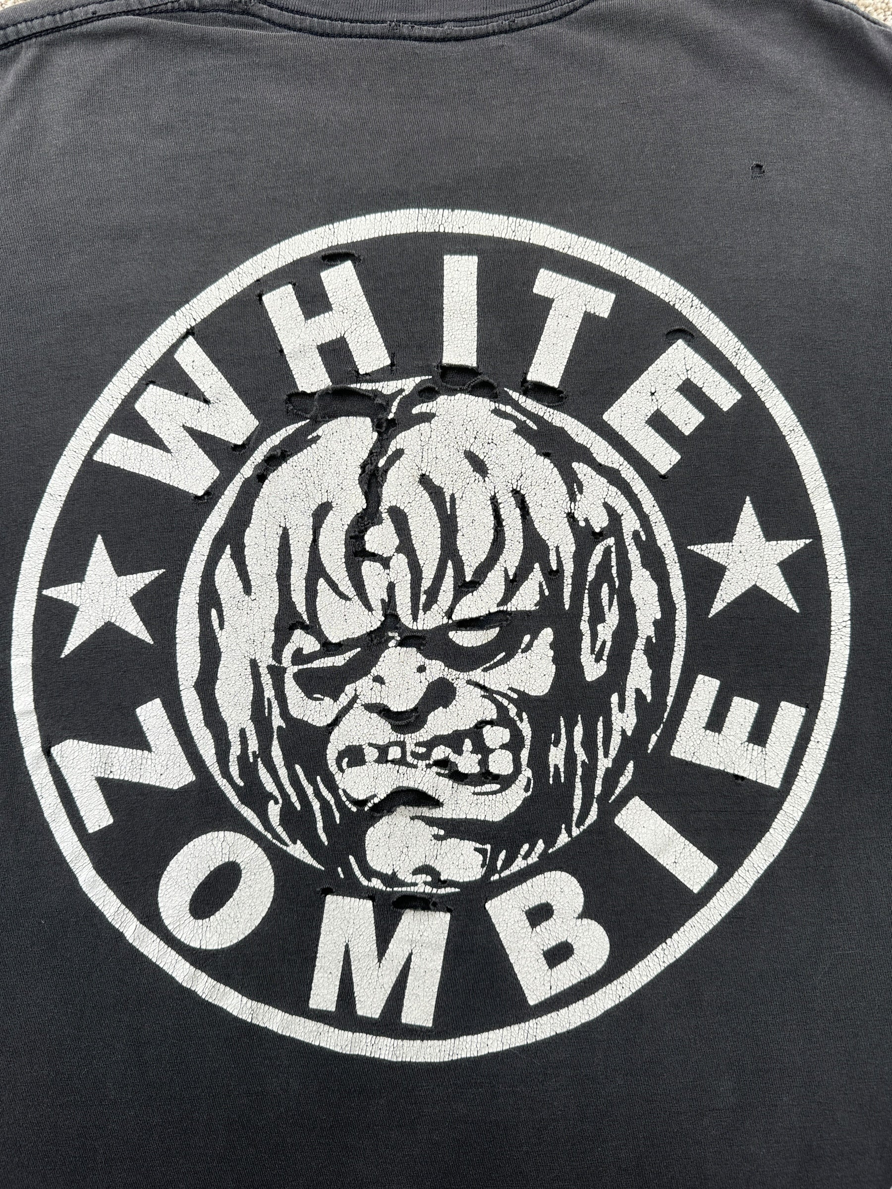 Back Graphic of Vintage Distressed 1995 White Zombie Tee SZ XL
