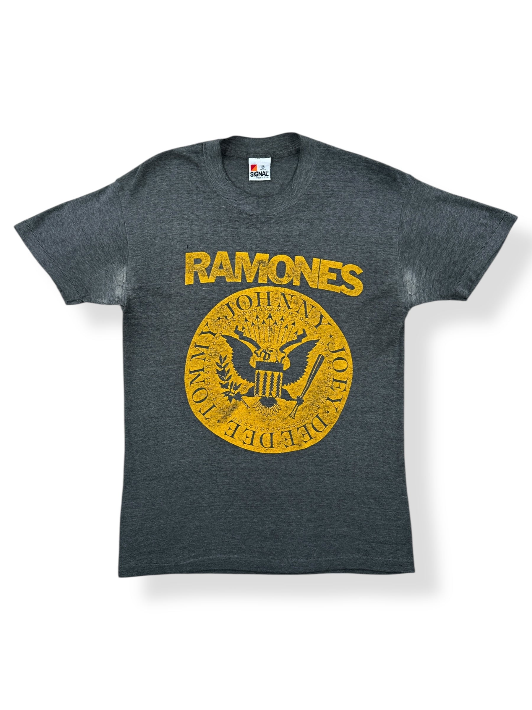 Front of Vintage Early 80s Ramones Tee SZ S
