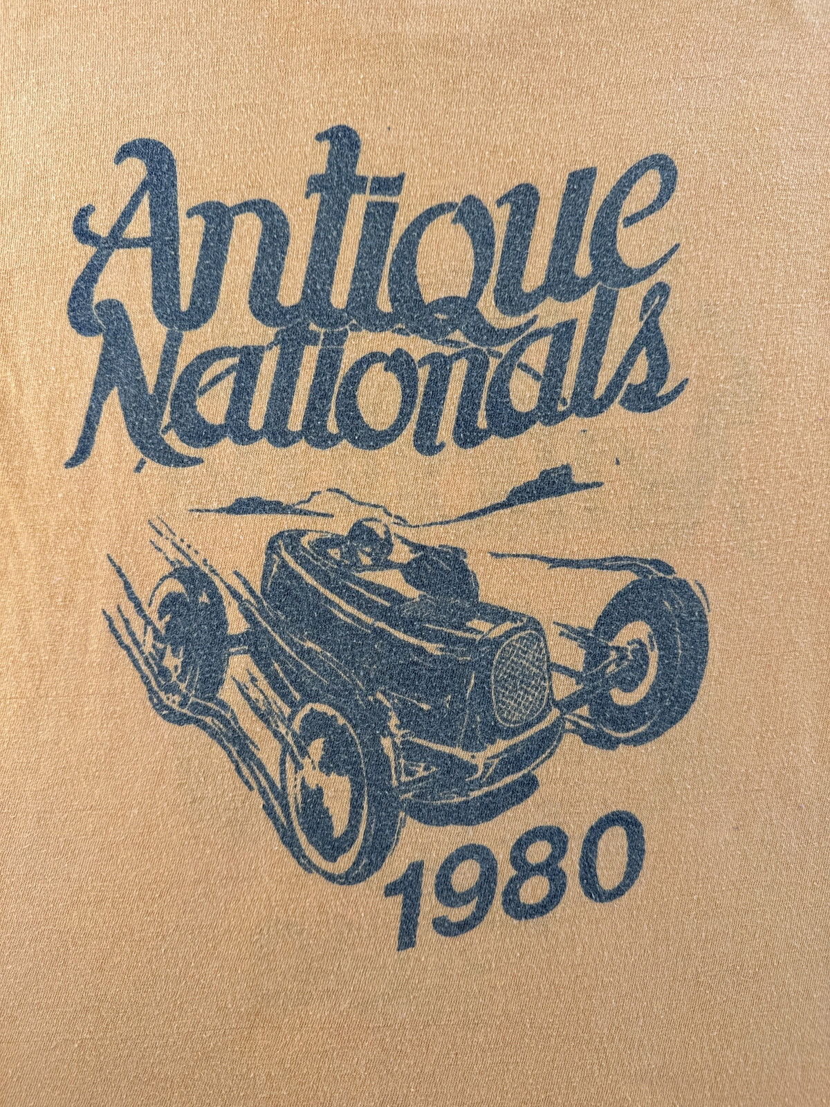 Back graphic on Vintage 1980 Racing Tee SZ M (Fits S)