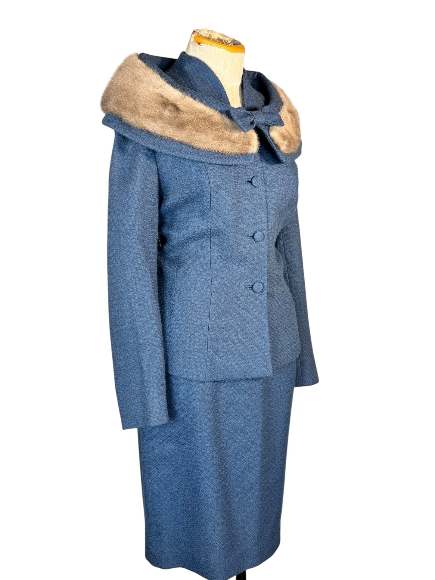 Side of 1960s Lilli Ann Periwinkle Mink Set L