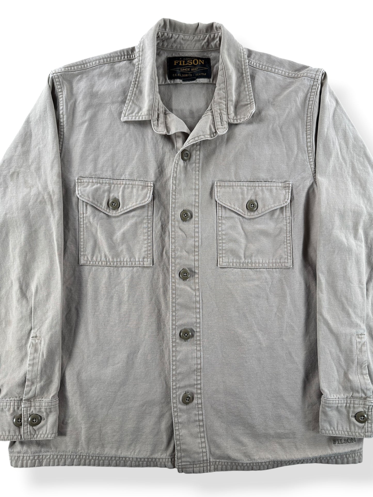 Front Close Up of Filson Field Jac Shirt SZ L