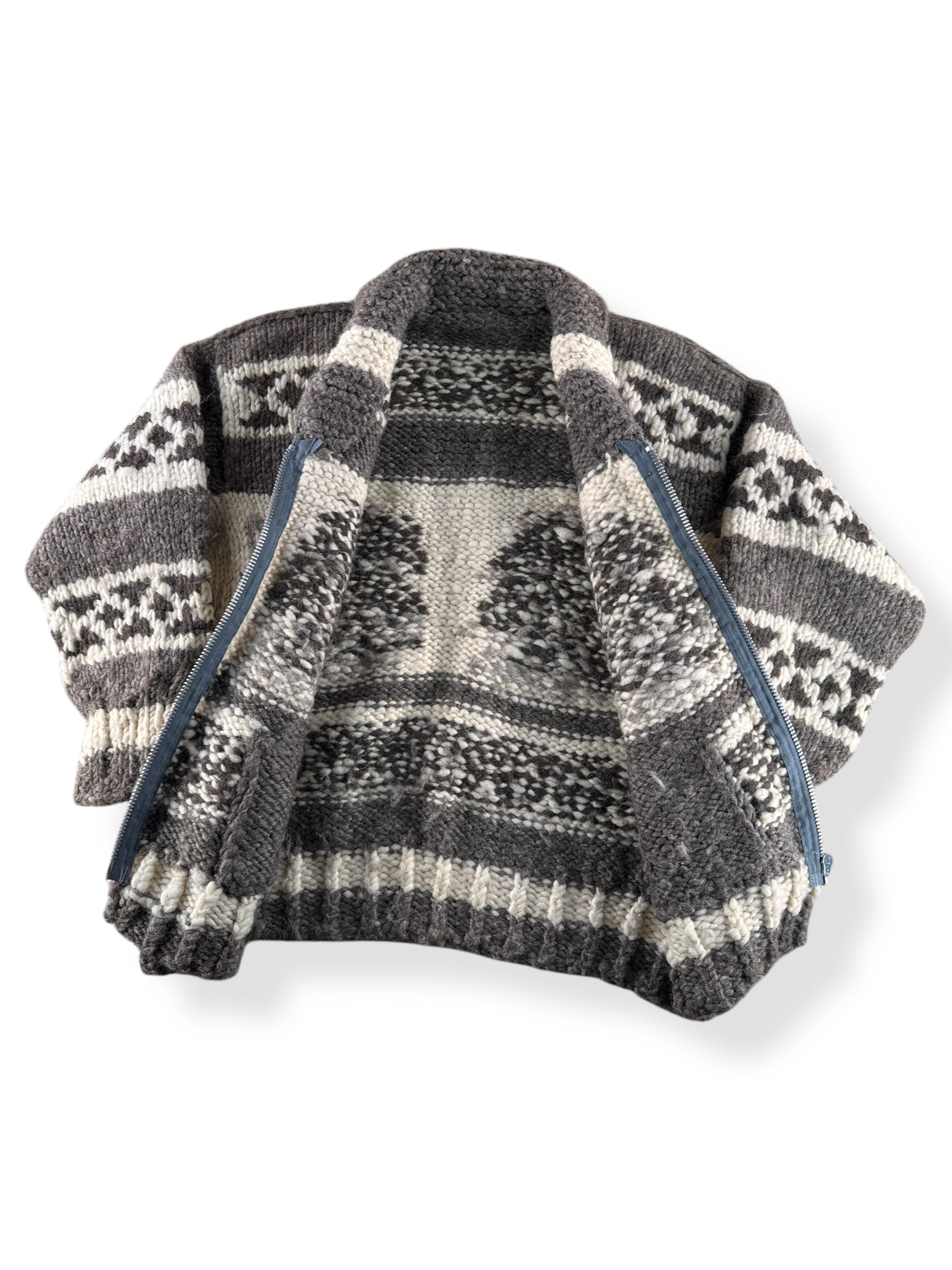Inside of Vintage Wolf Cowichan SZ XL