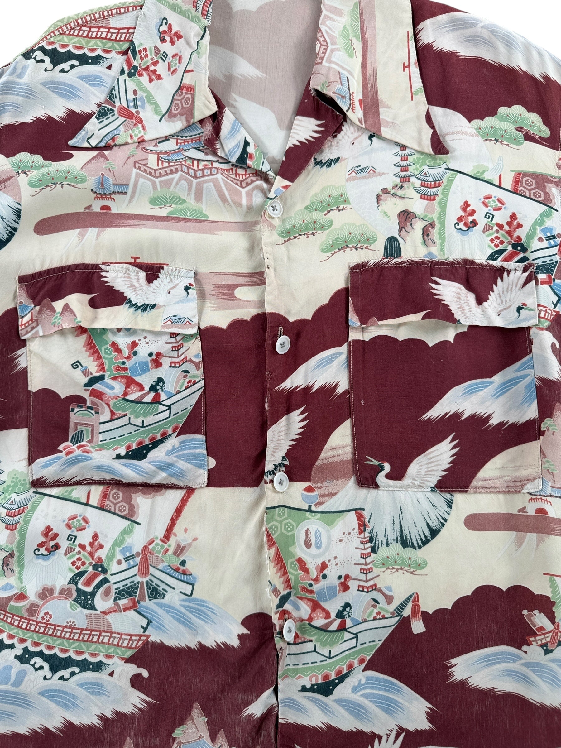 Front Pockets of Vintage Japanese Style Aloha Shirt SZ S