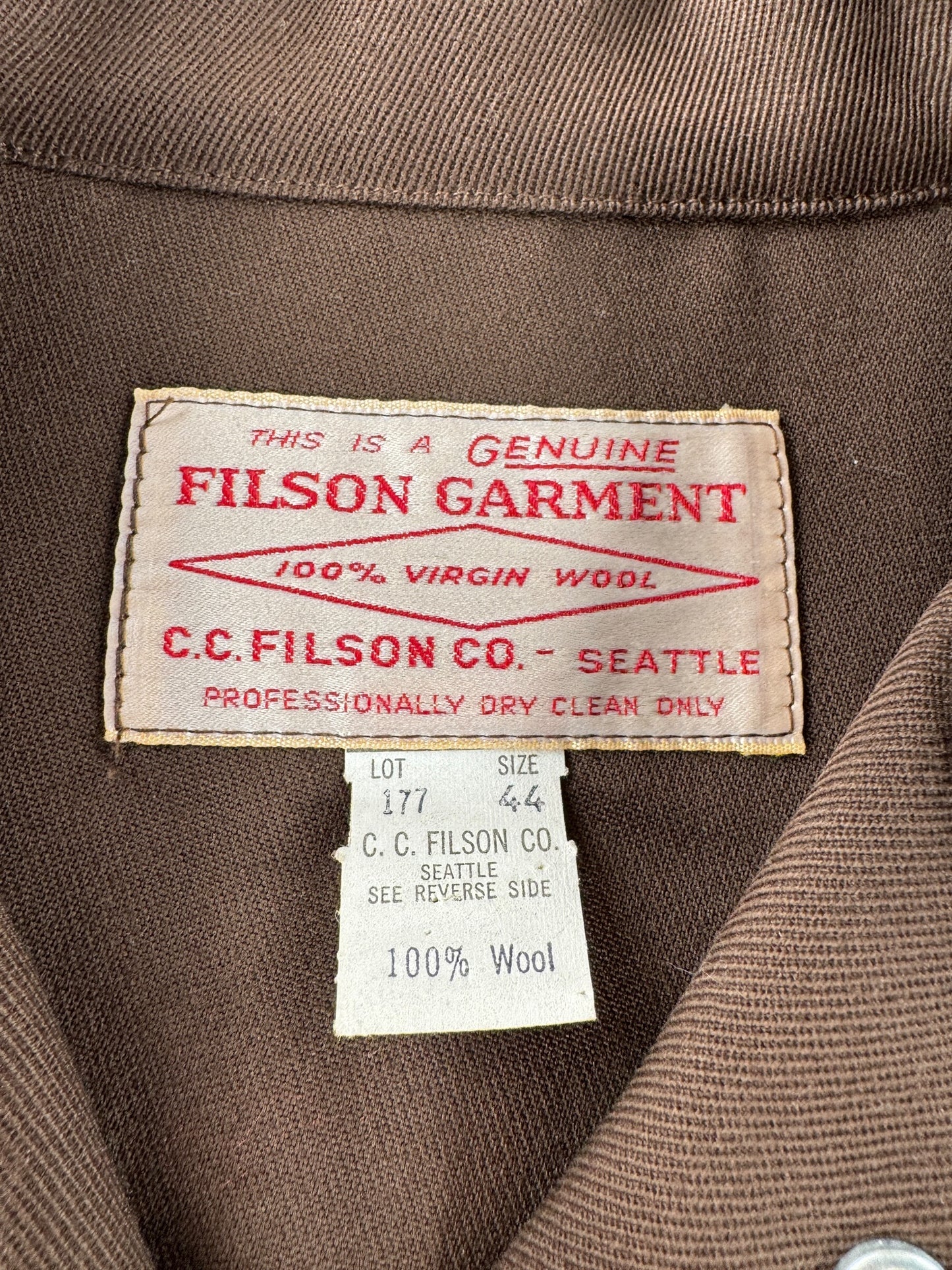 Label on Vintage Filson Brown Gabardine Style 177 Cruiser SZ 44