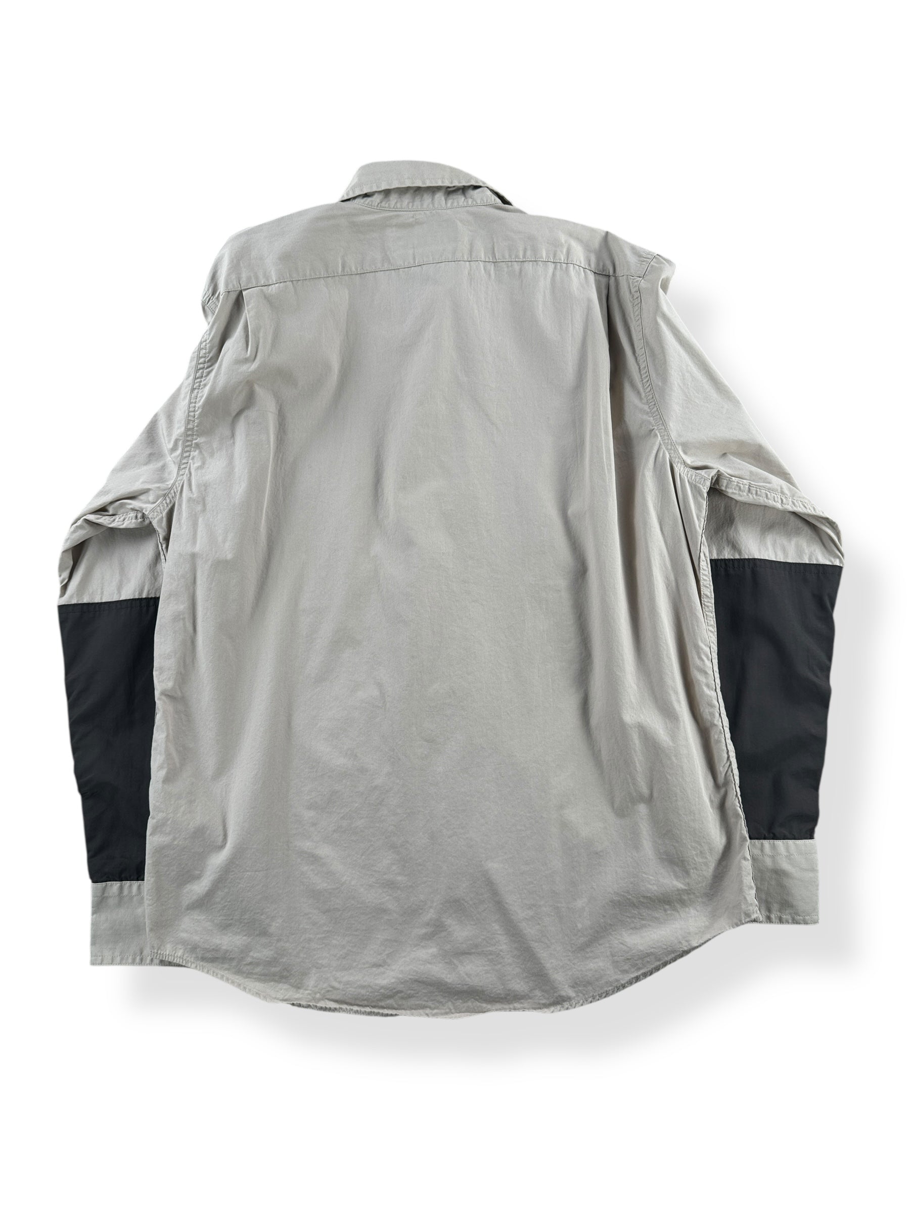 Back of Filson Light Shooting Shirt SZ M