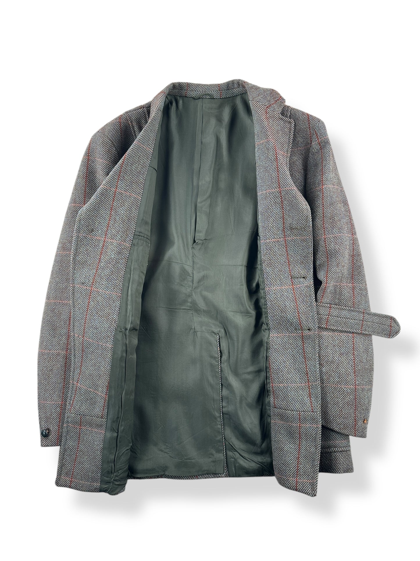 Inside of Vintage P & J Haggart Scottish Woolen Belted Hunting Jacket SZ M