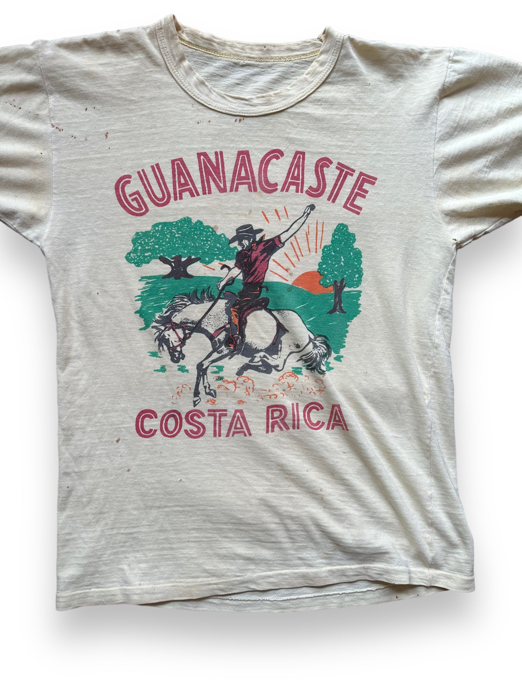 Front Detail on Vintage Costa Rica Guanacaste Tourist Tee SZ M | Vintage Screen Printed Tees Seattle | Barn Owl Vintage Goods