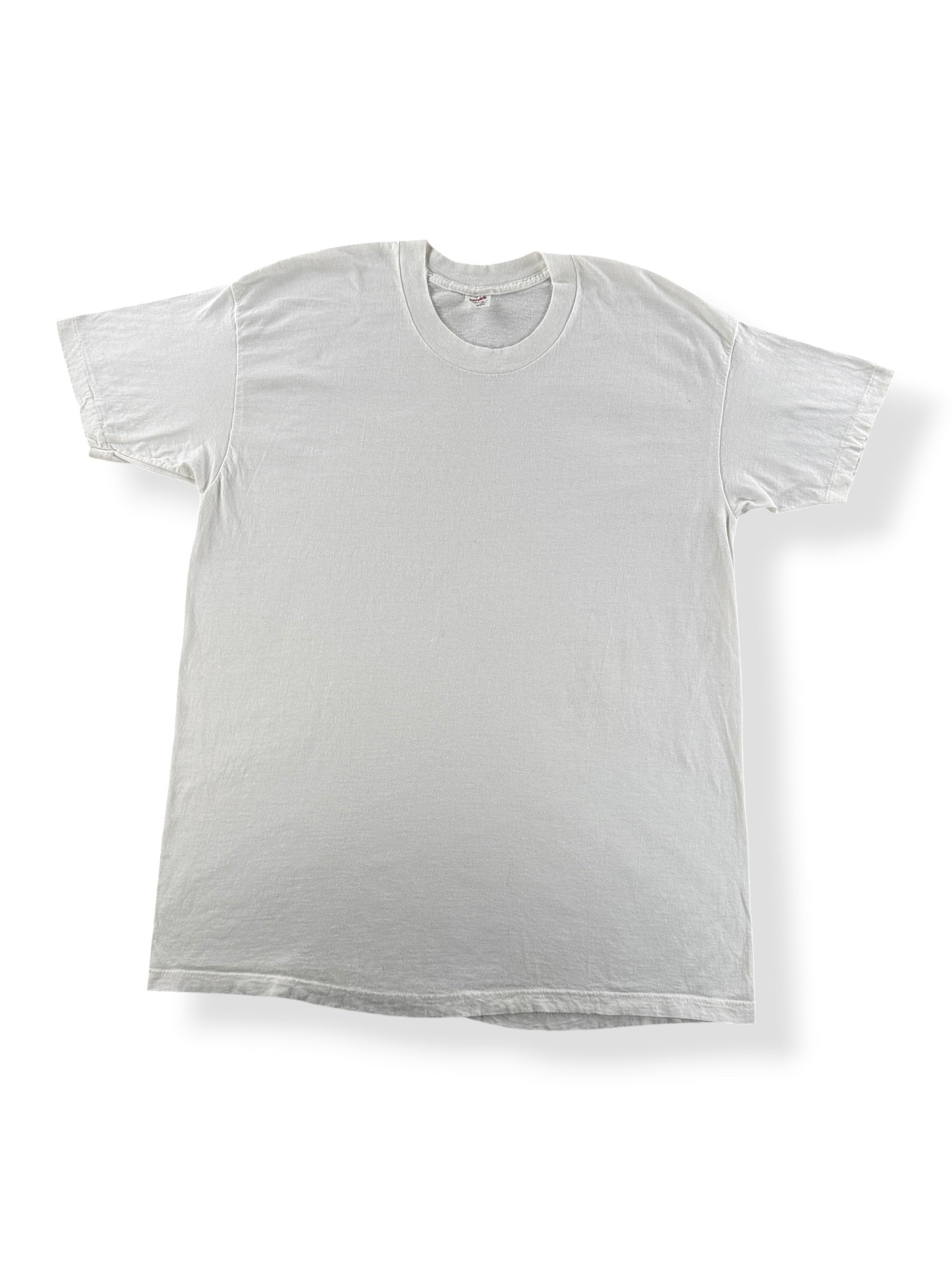 Front of Vintage Hanes Blank White Tee SZ XL (Fits L)