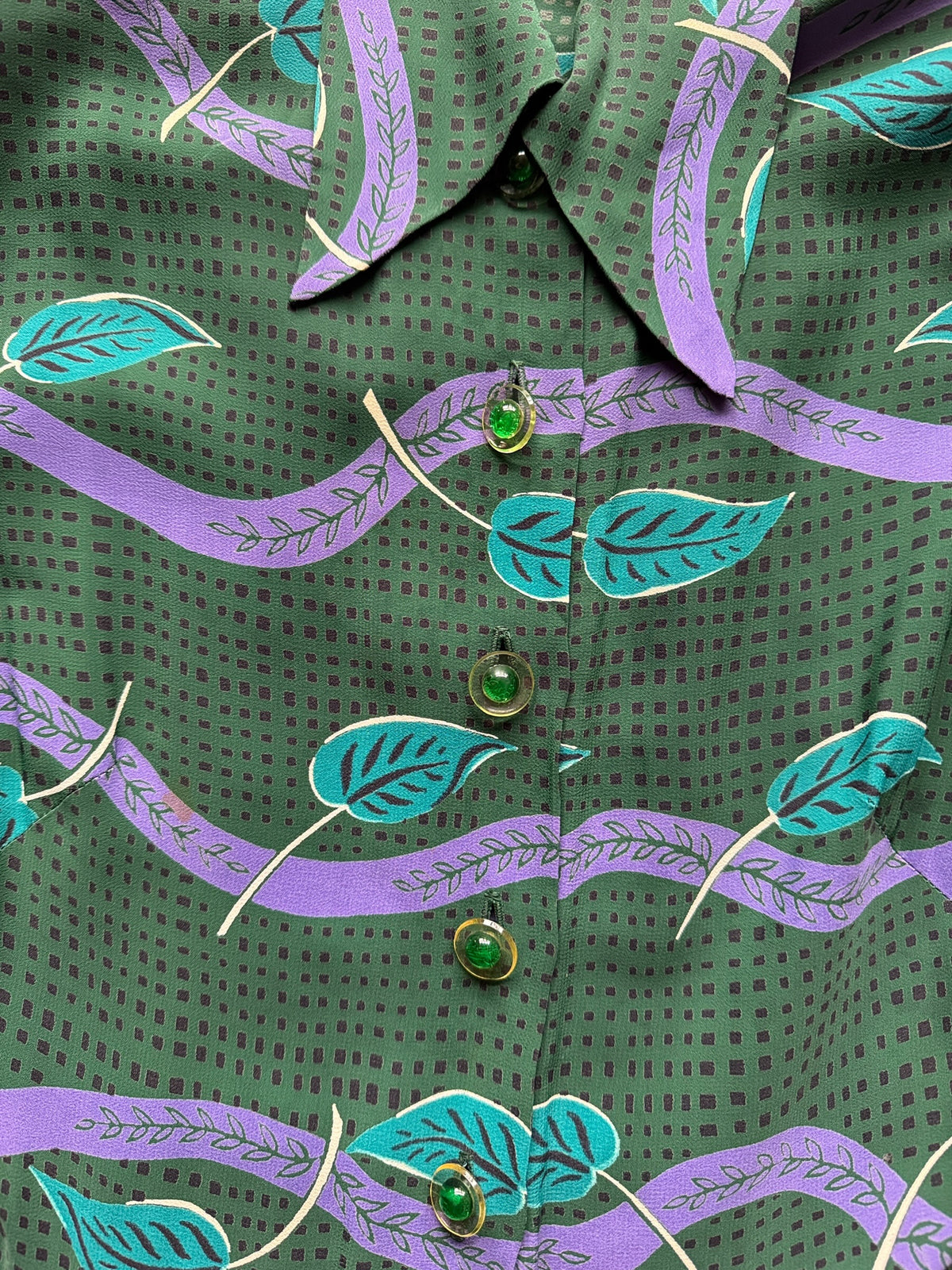 Buttons on Vintage 40s Leaf Print Dress SZ S - AS IS