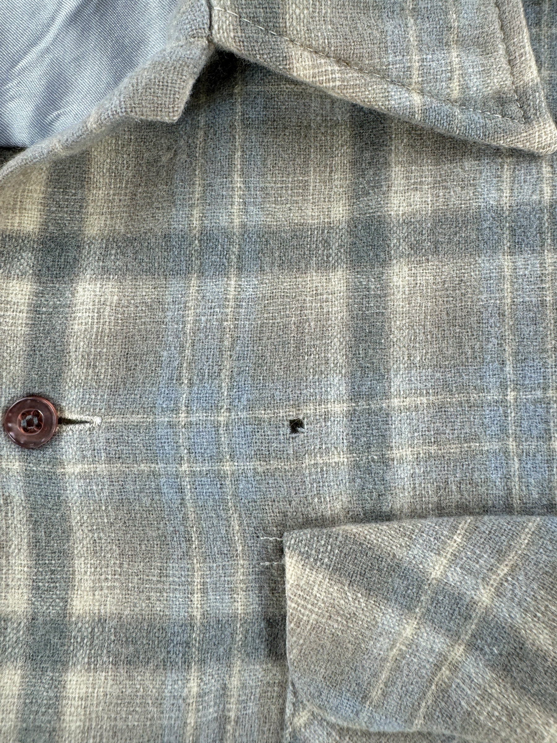 Hole on Vintage Troy Wool Board Shirt SZ L