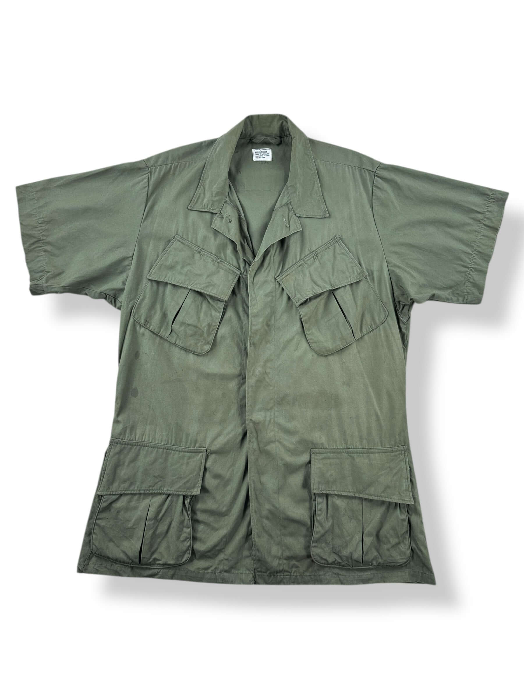 Front of Vintage Short Sleeve Poplin Jungle Jacket SZ M Regular