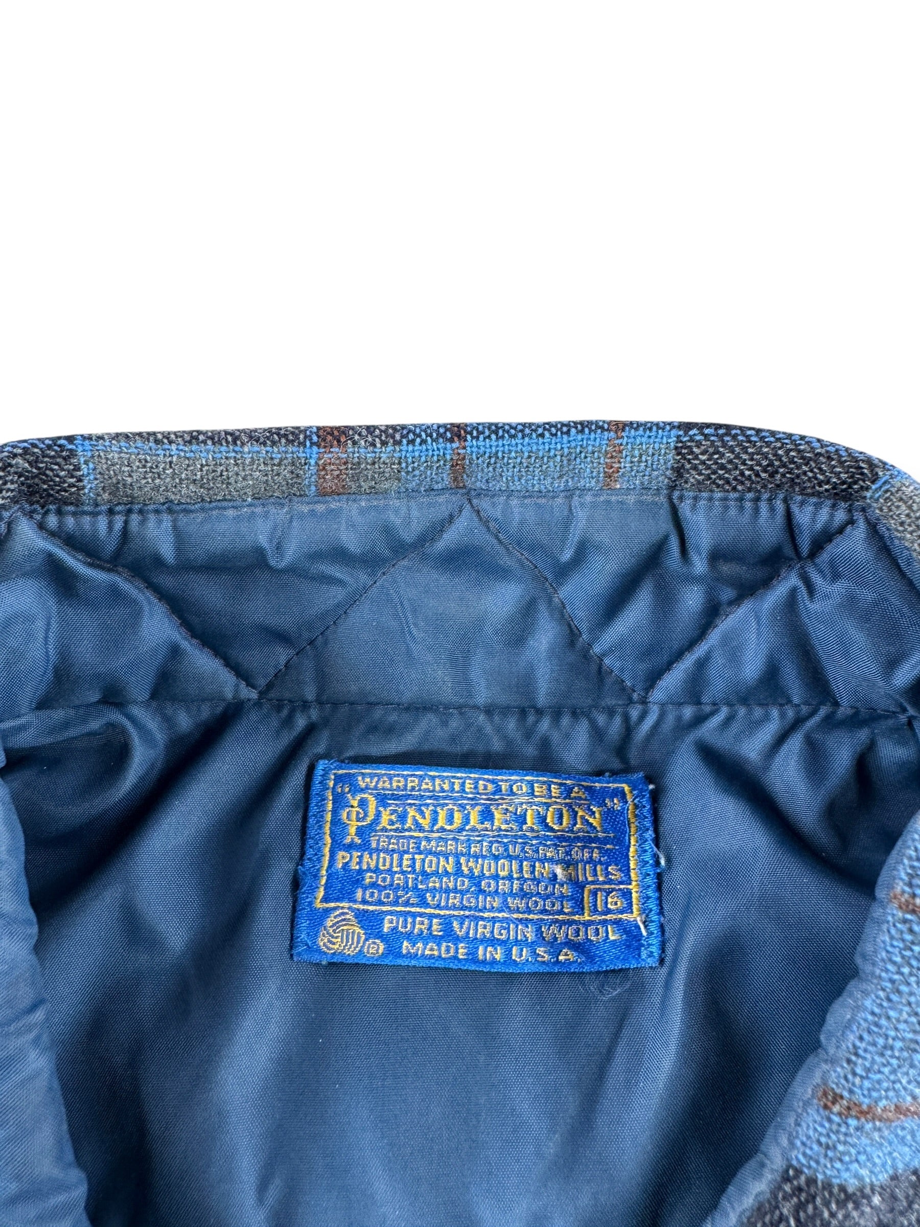 Label on Vintage 70s Pendleton Button Up Flannel SZ L