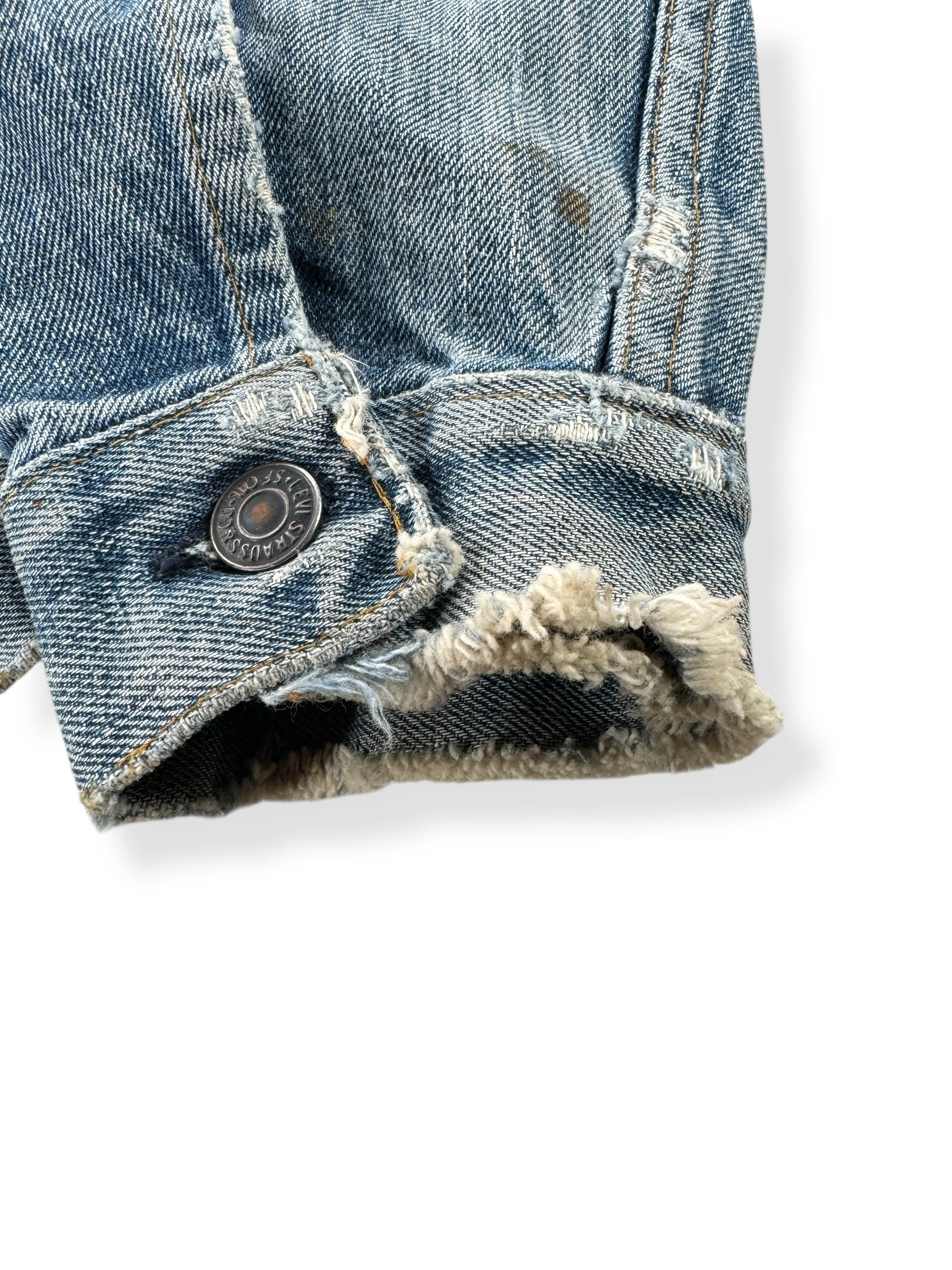 Frayed Cuff on Vintage Levis 70215 Jacket SZ 42L
