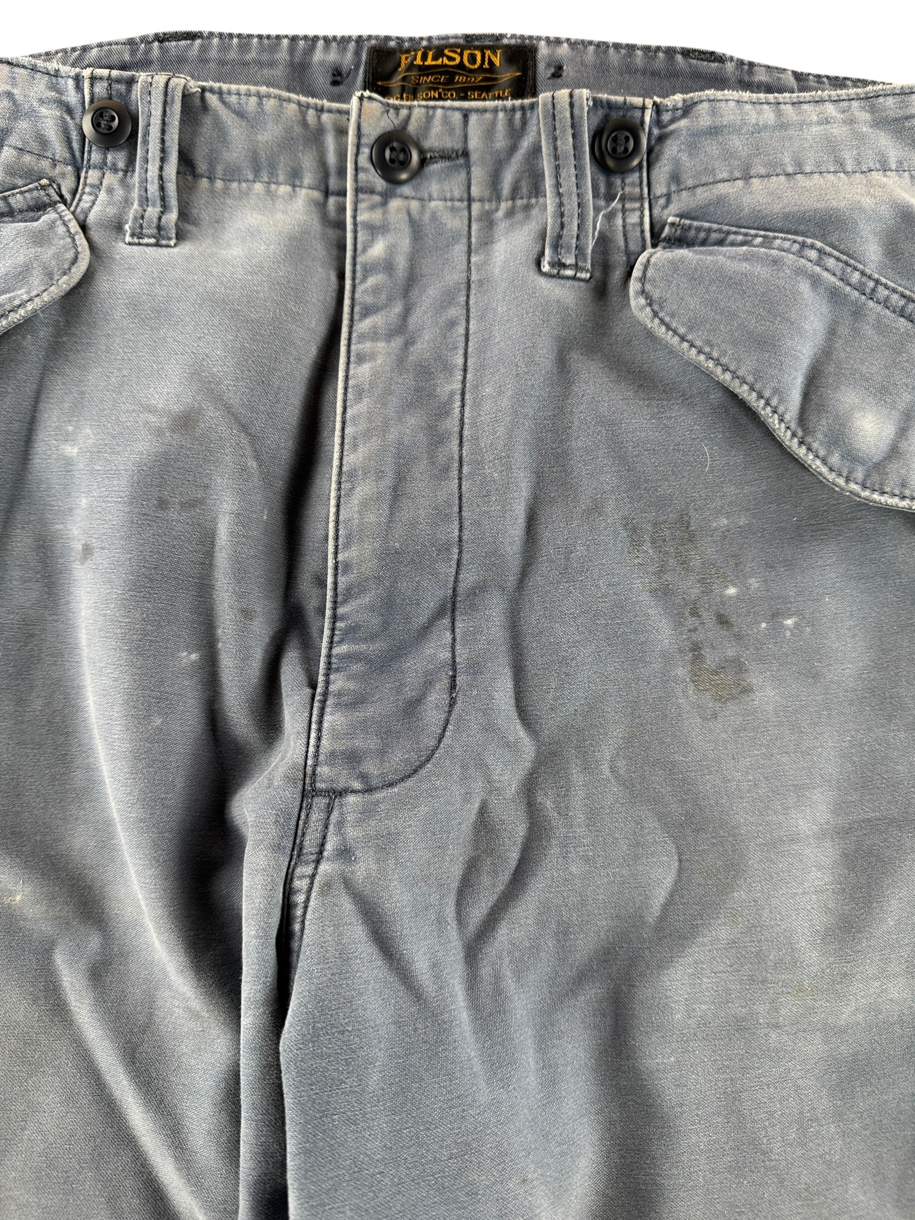 Staining on Filson Blue Mussel Field Cargo Pants W36 (Fits W39) AS IS