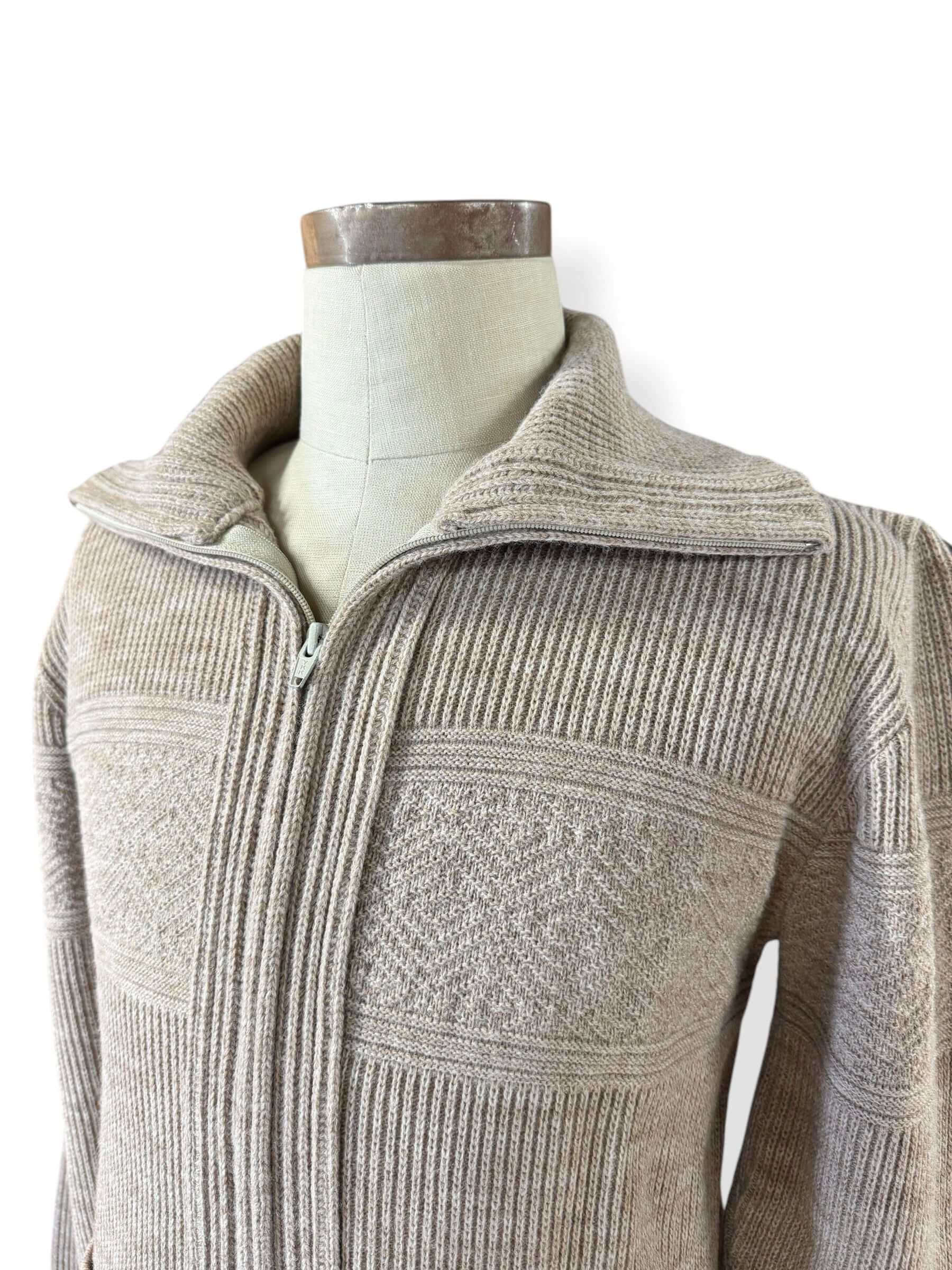 Side view of 1970s Clipper Mist Zip Up Grandpa Sweater M