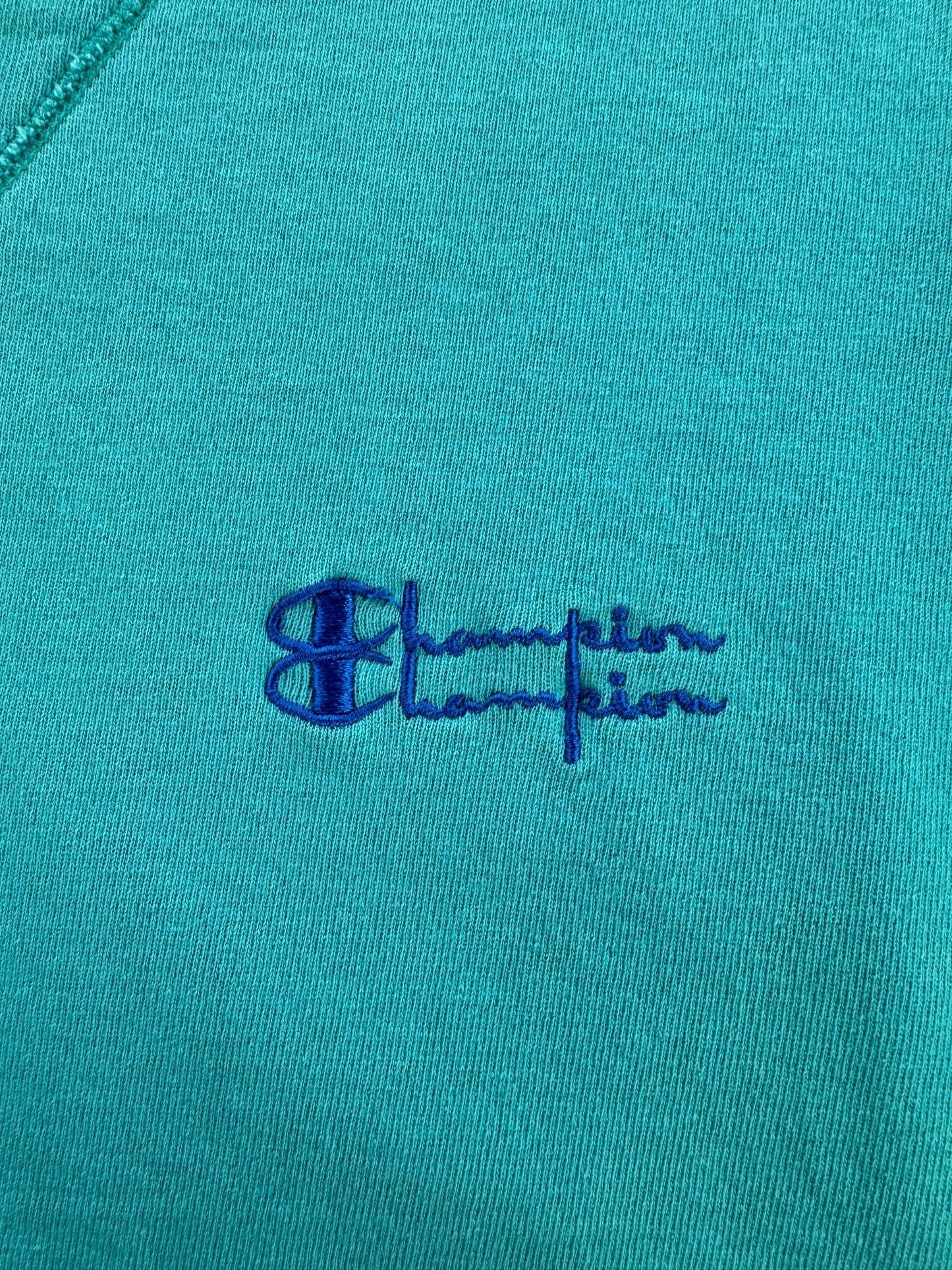 Label on Vintage Champion Reverse Weave Teal Crewneck SZ XL (Fits L)