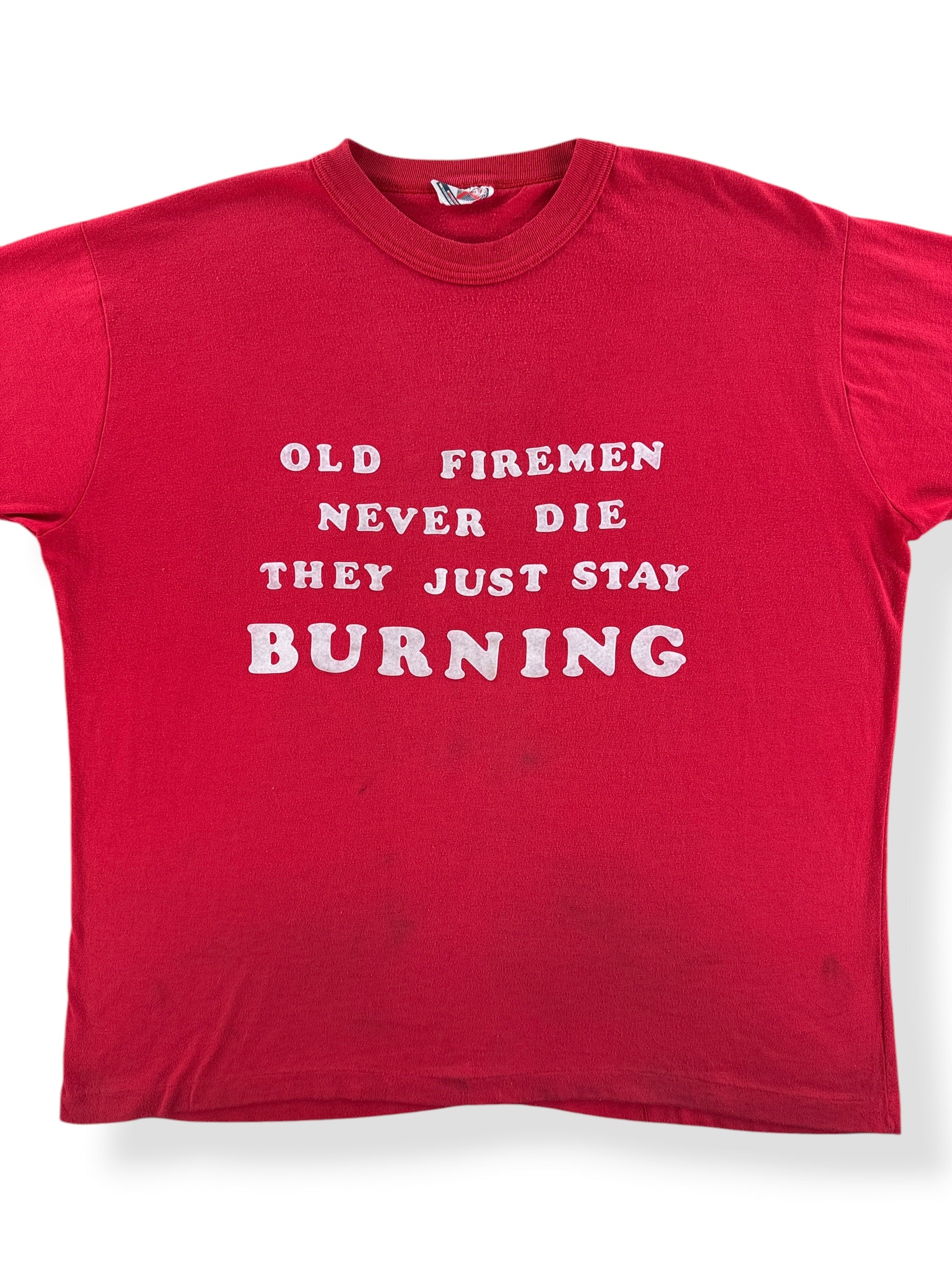 Front Close Up of Vintage Old Firemen Felt Print Tee SZ XL