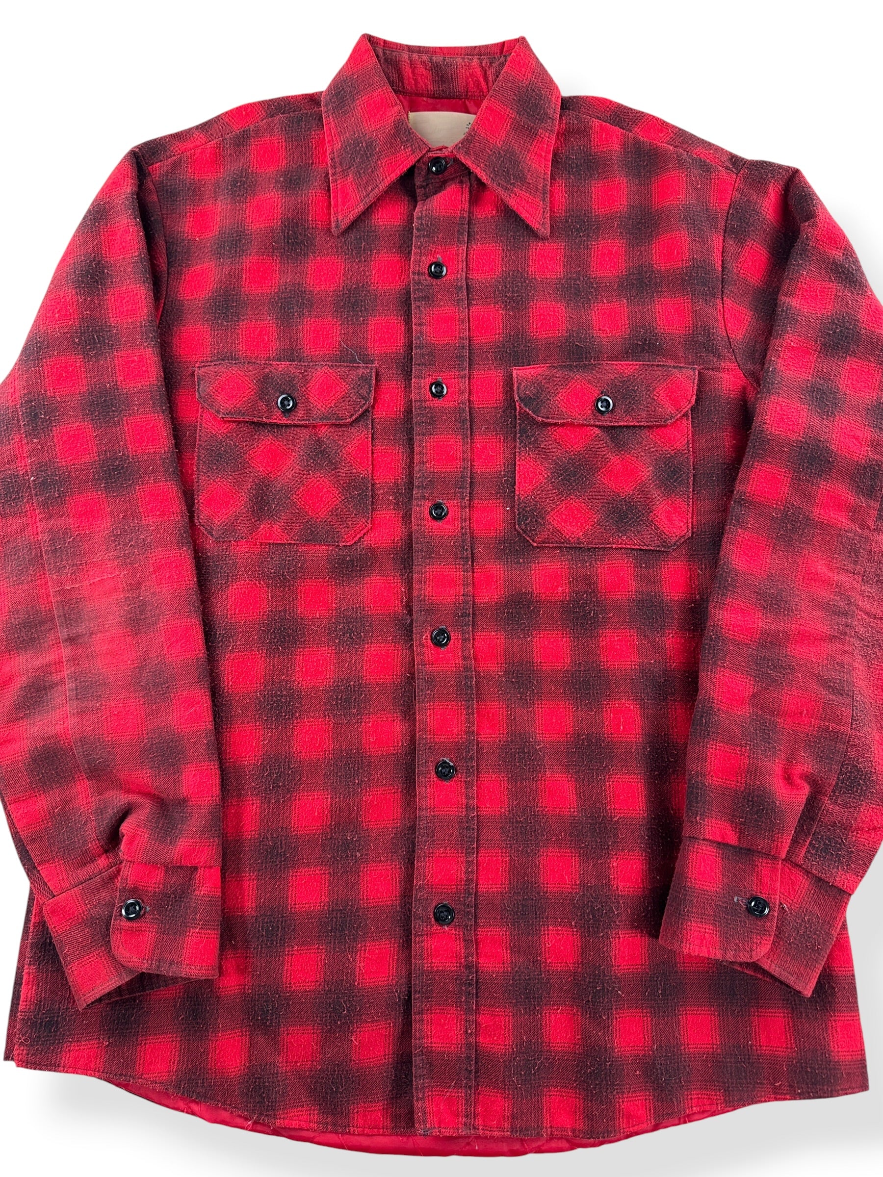 Close-up of Vintage Sears Shadowplaid Quilted Flannel SZ XL