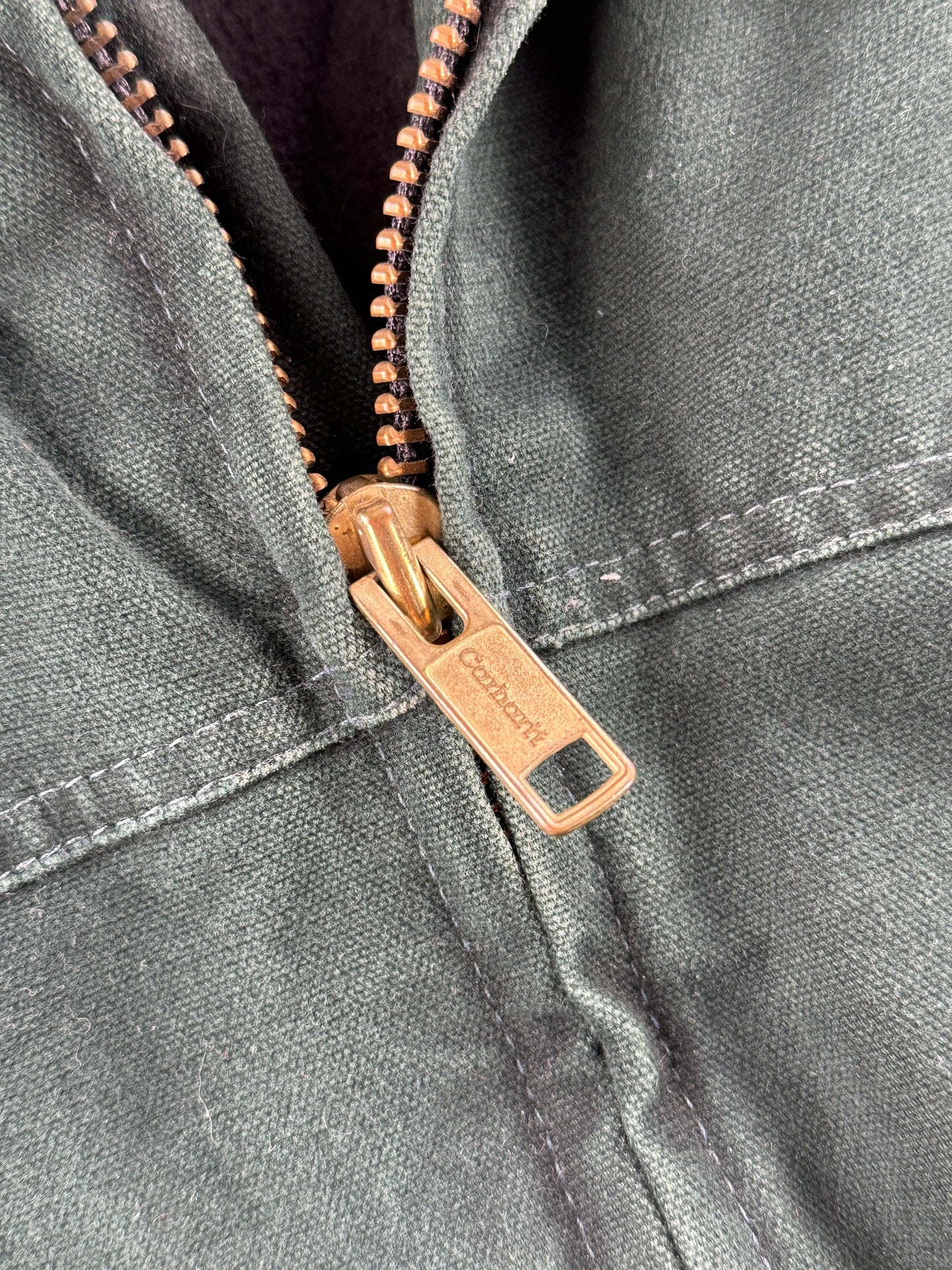 Zipper on Carhartt Green Santa Fe Jacket SZ XL-T