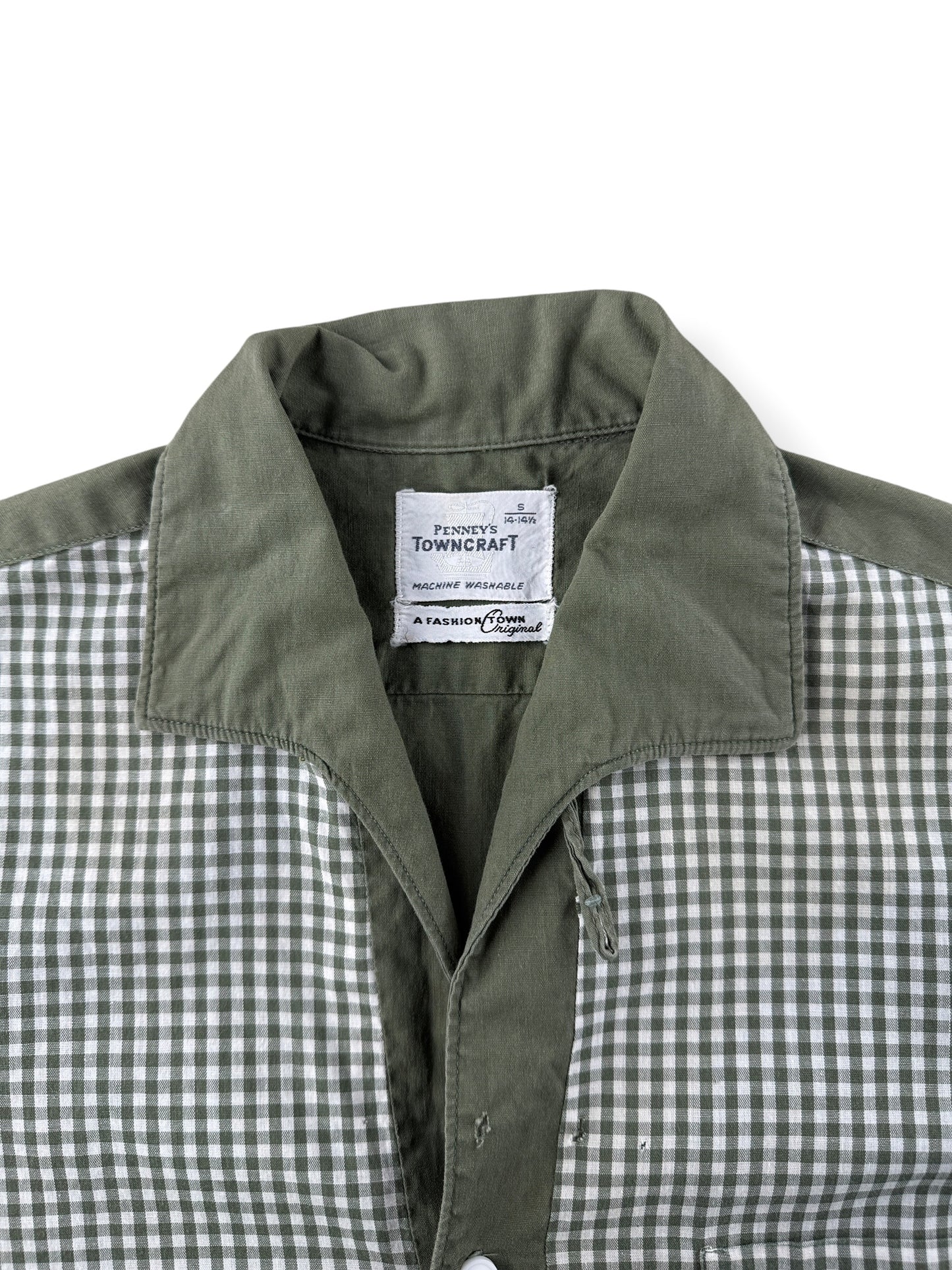 Collar on Vintage 60's Towncraft Button Up Shirt SZ S