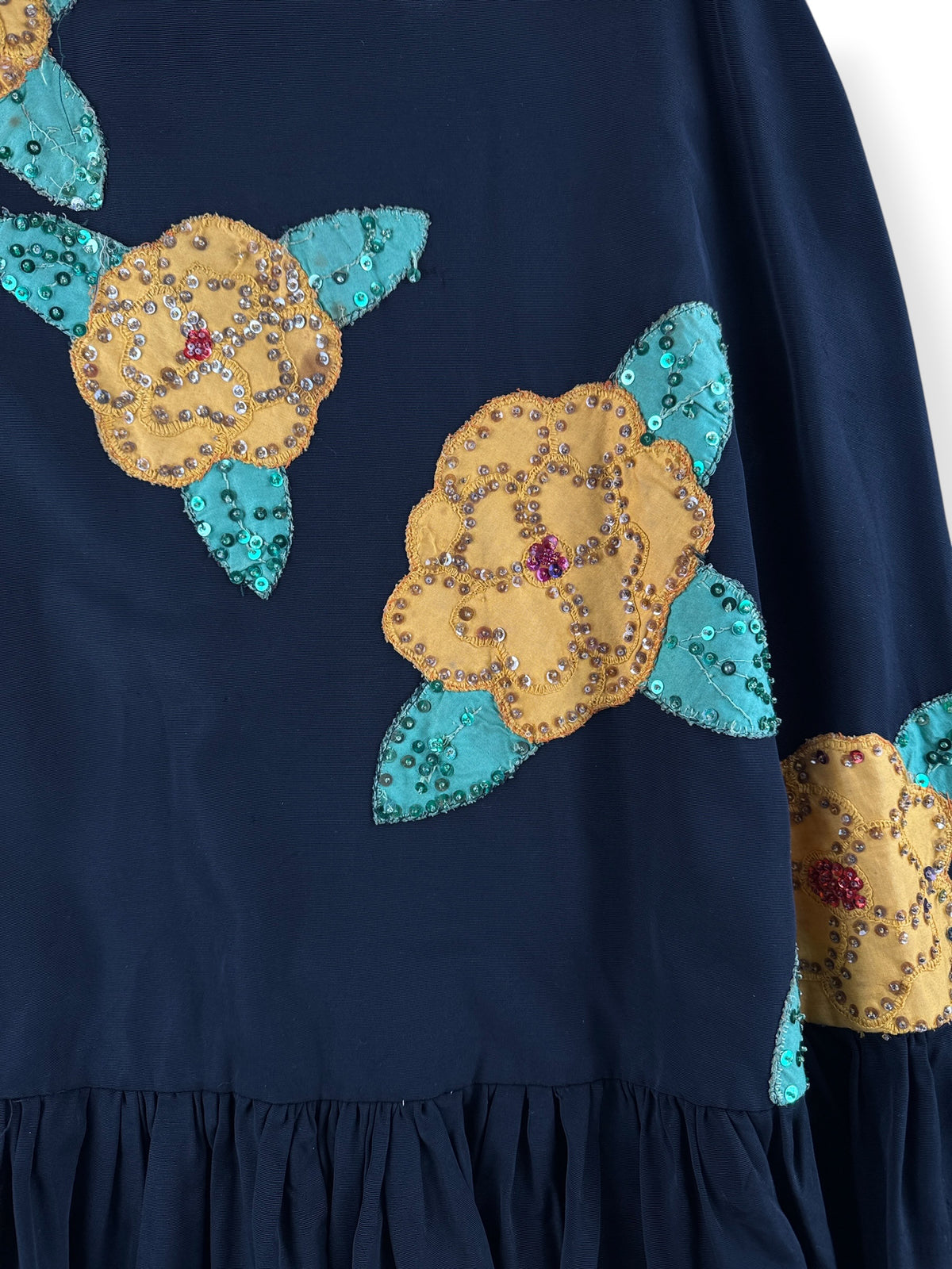 Embroidered flowers on front of Vintage 1940s-50s Embroidered Skirt W29