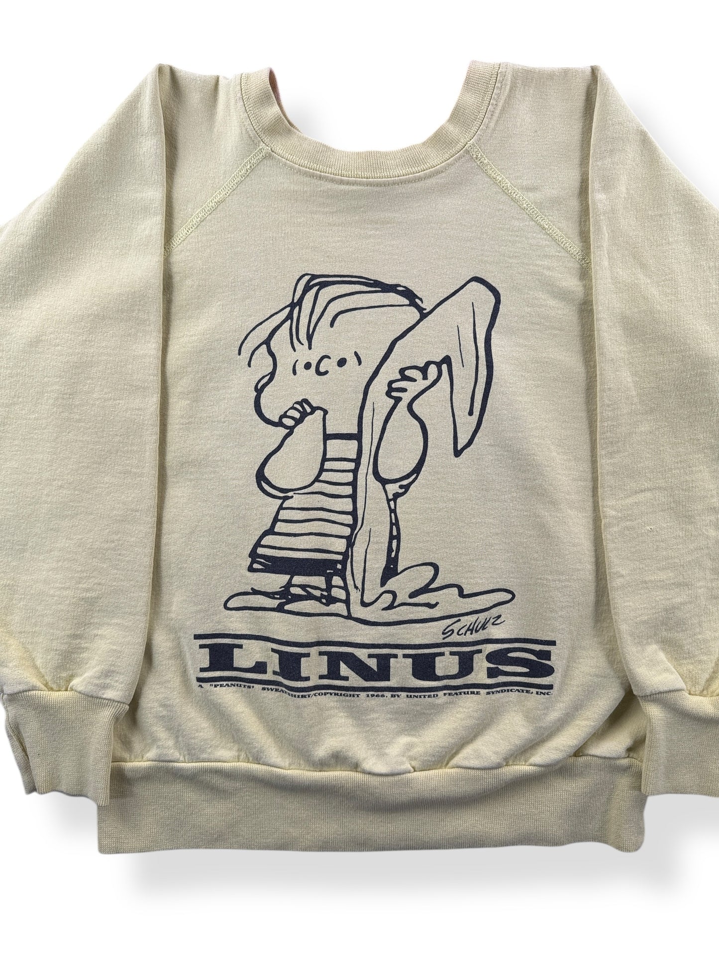 Front Close Up of Vintage Mayo Spruce Linus Crewneck SZ M (Fits XS)
