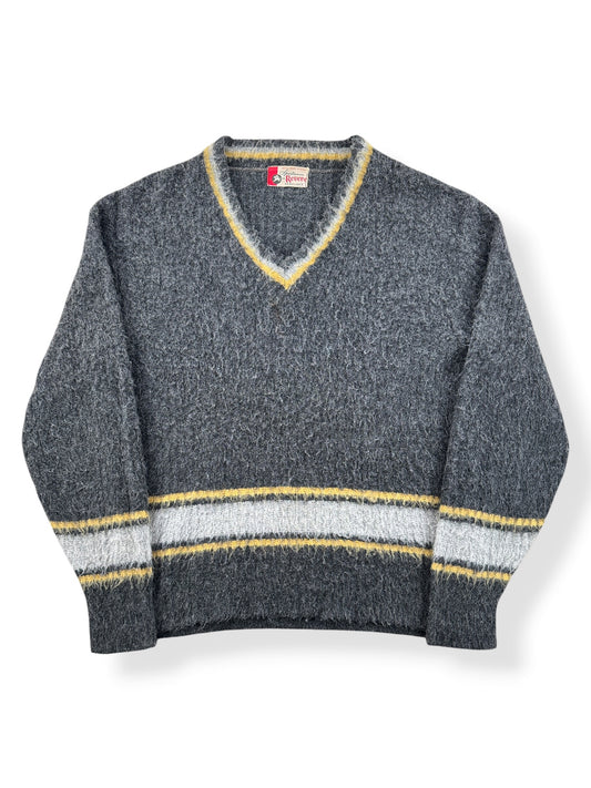 Front of Vintage Sportswear By Revere Grey Sweater SZ L