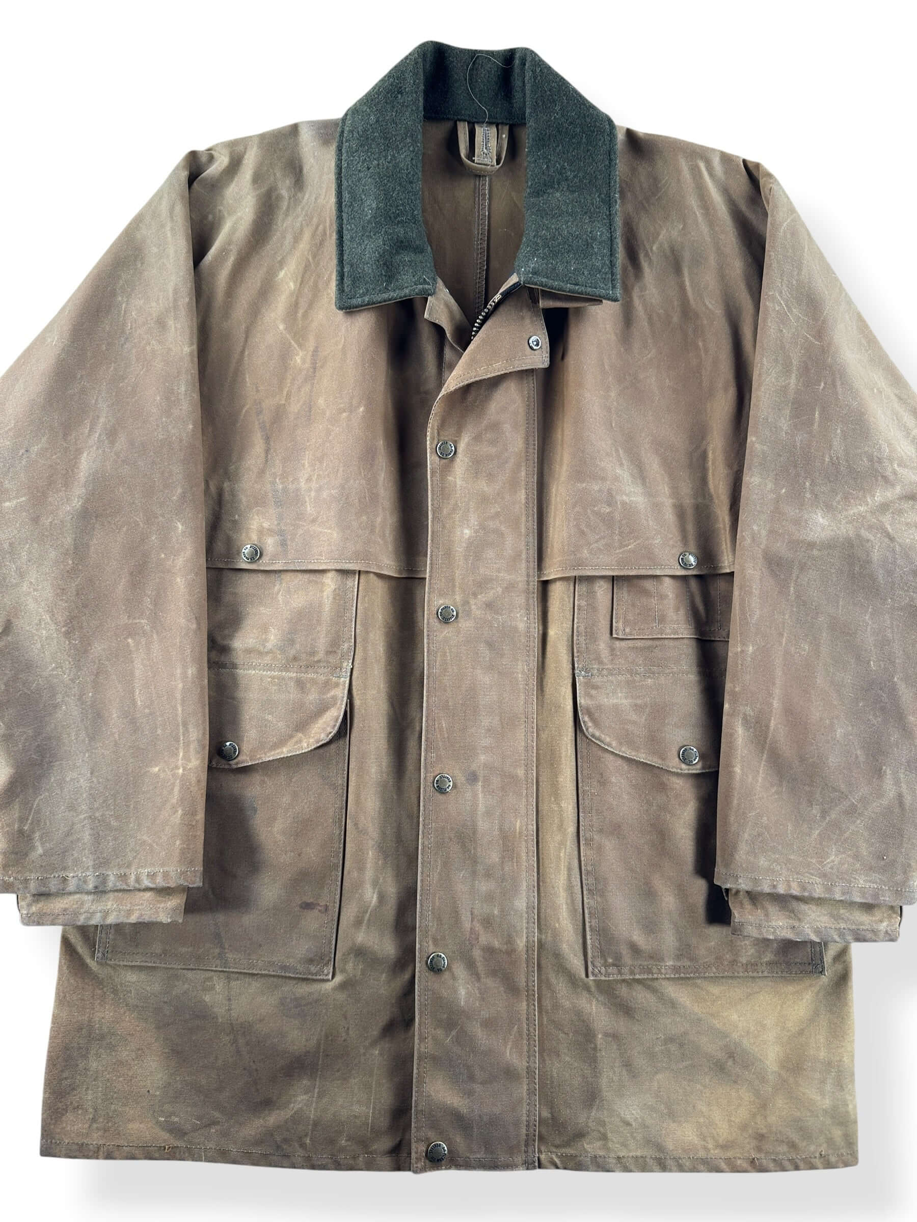 Front Close Up of Filson Tin Cloth Packer 61NXL SZ L