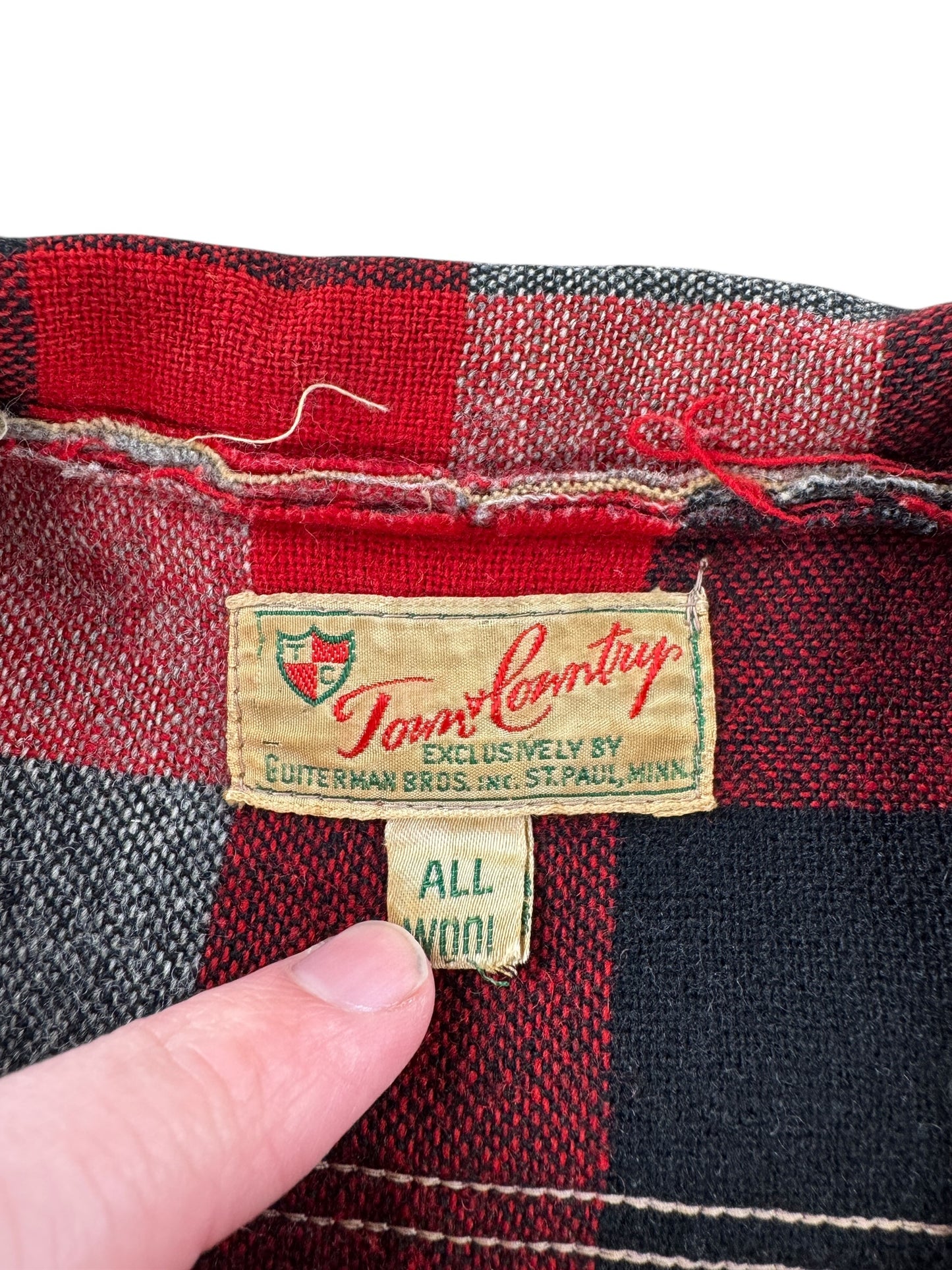 Tag on Vintage Town & Country All Wool Button Up Flannel SZ M