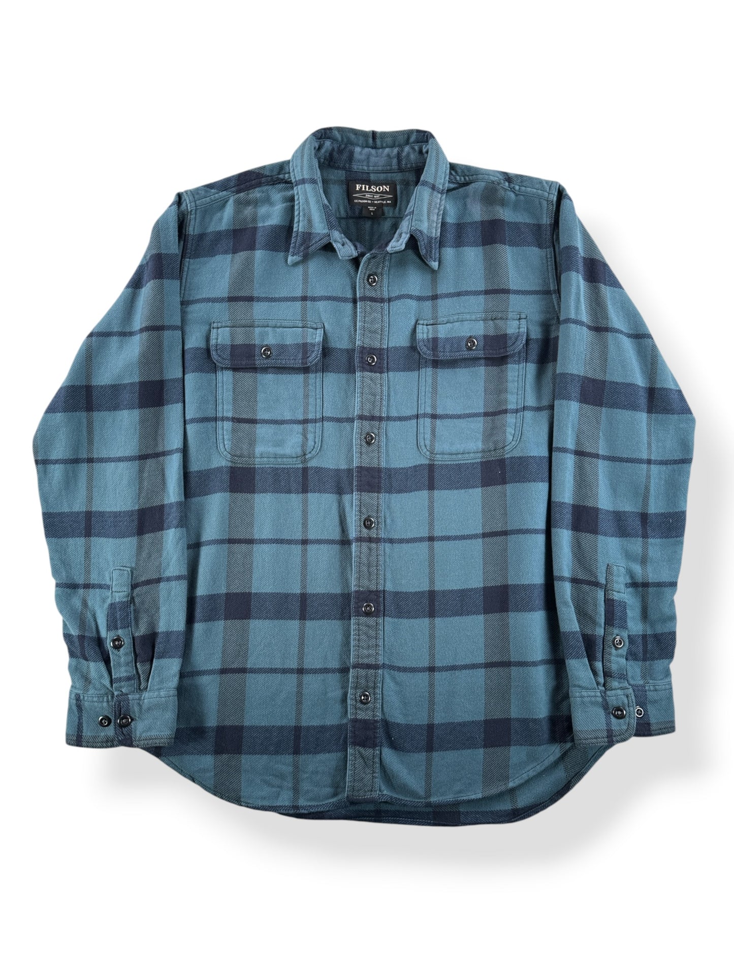 Front of Filson Blue Navy Vintage Flannel Work Shirt SZ L