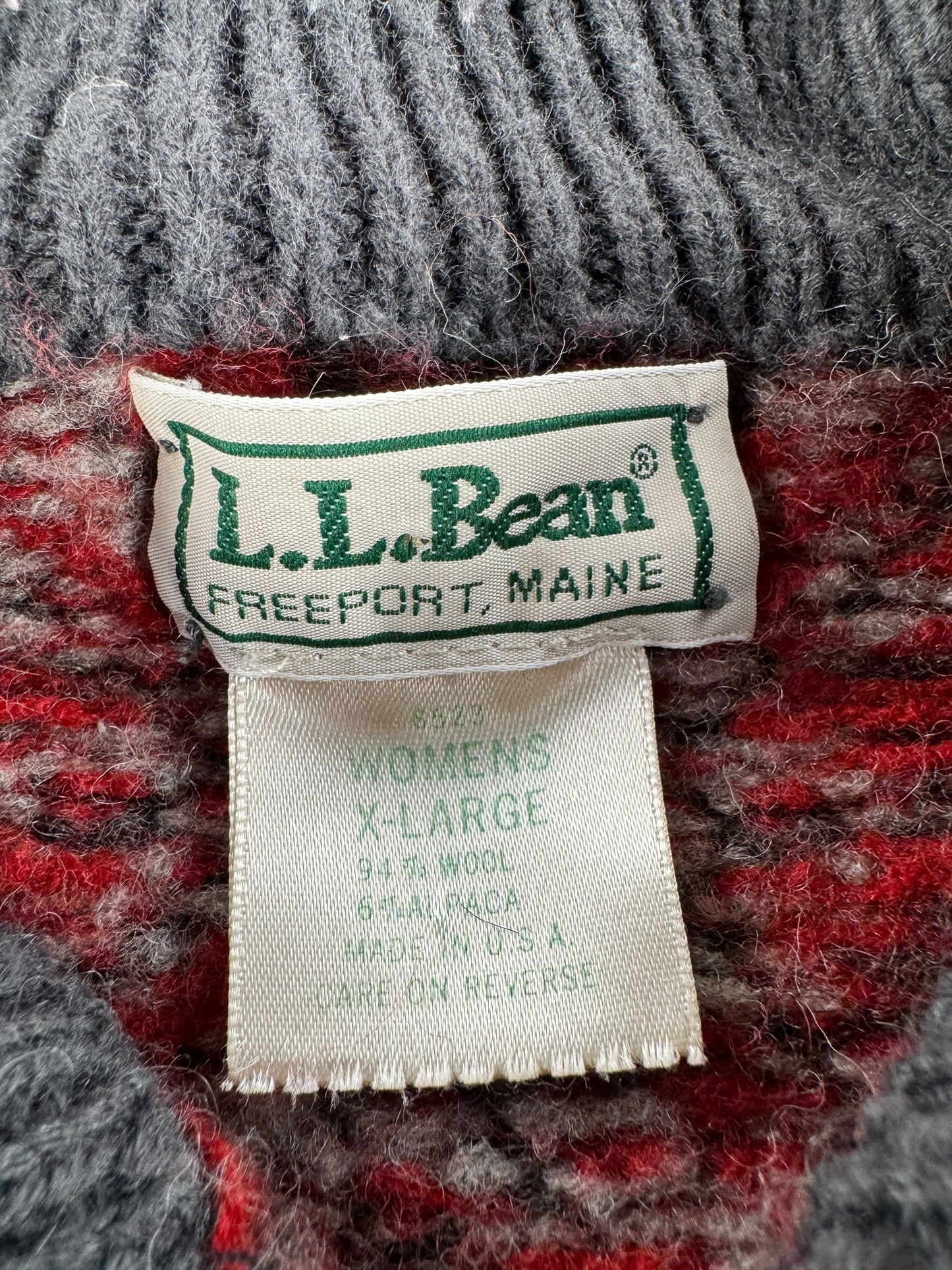 Tag on Vintage L.L. Bean Zip Up Sweater SZ XL (Fits S)