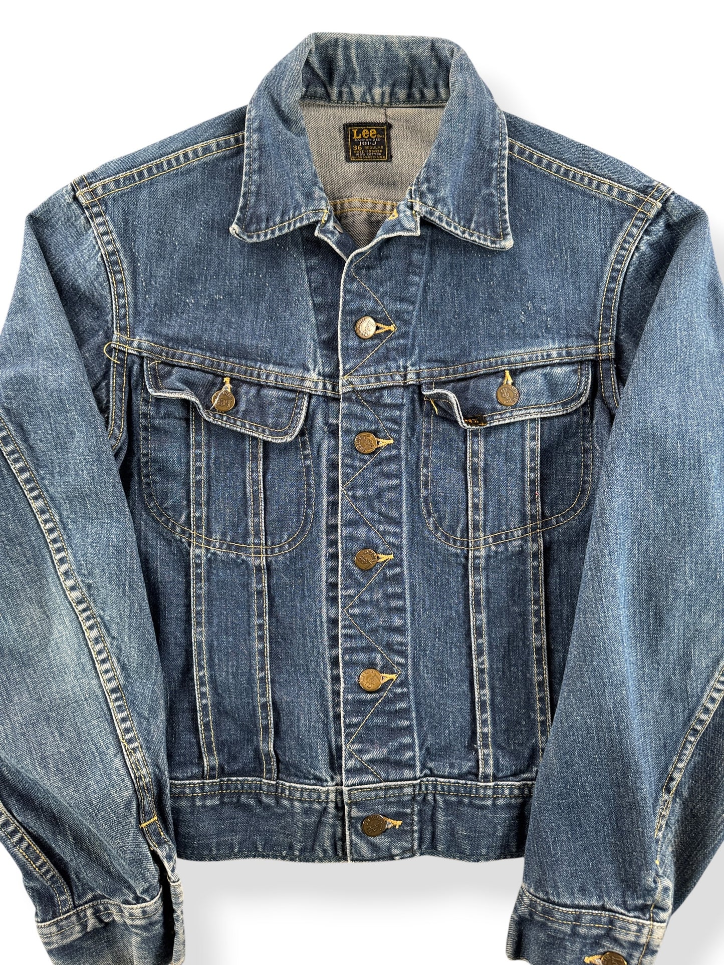 Front Close Up of Vintage 70s Era Lee Denim 101-J Jacket SZ 36