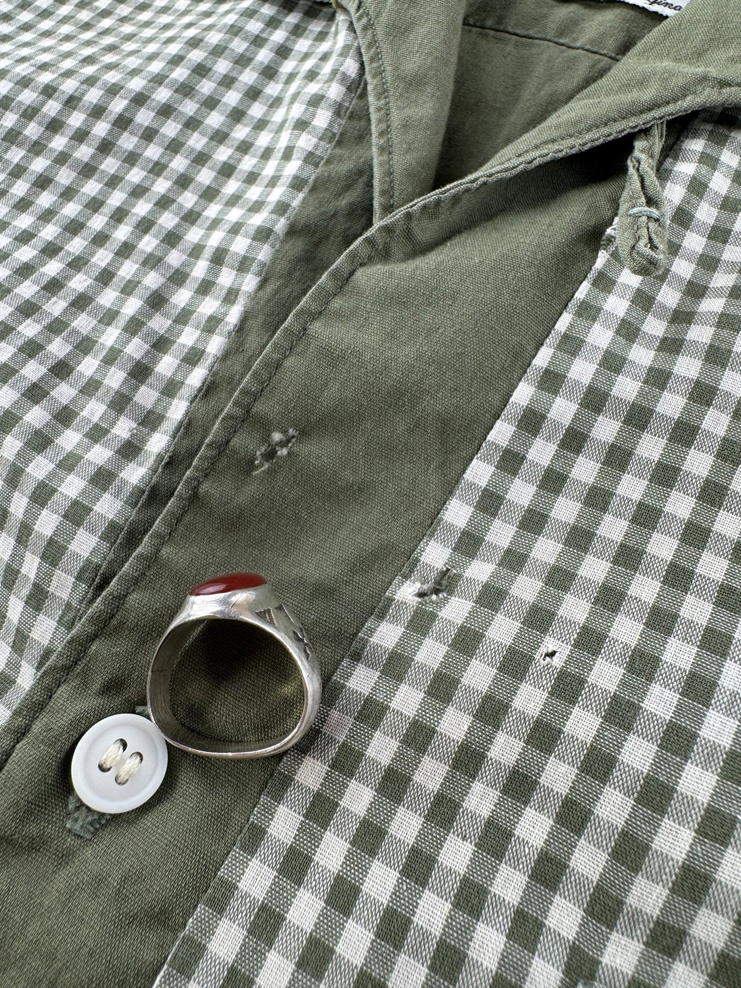 Holes on front of Vintage 60's Towncraft Button Up Shirt SZ S