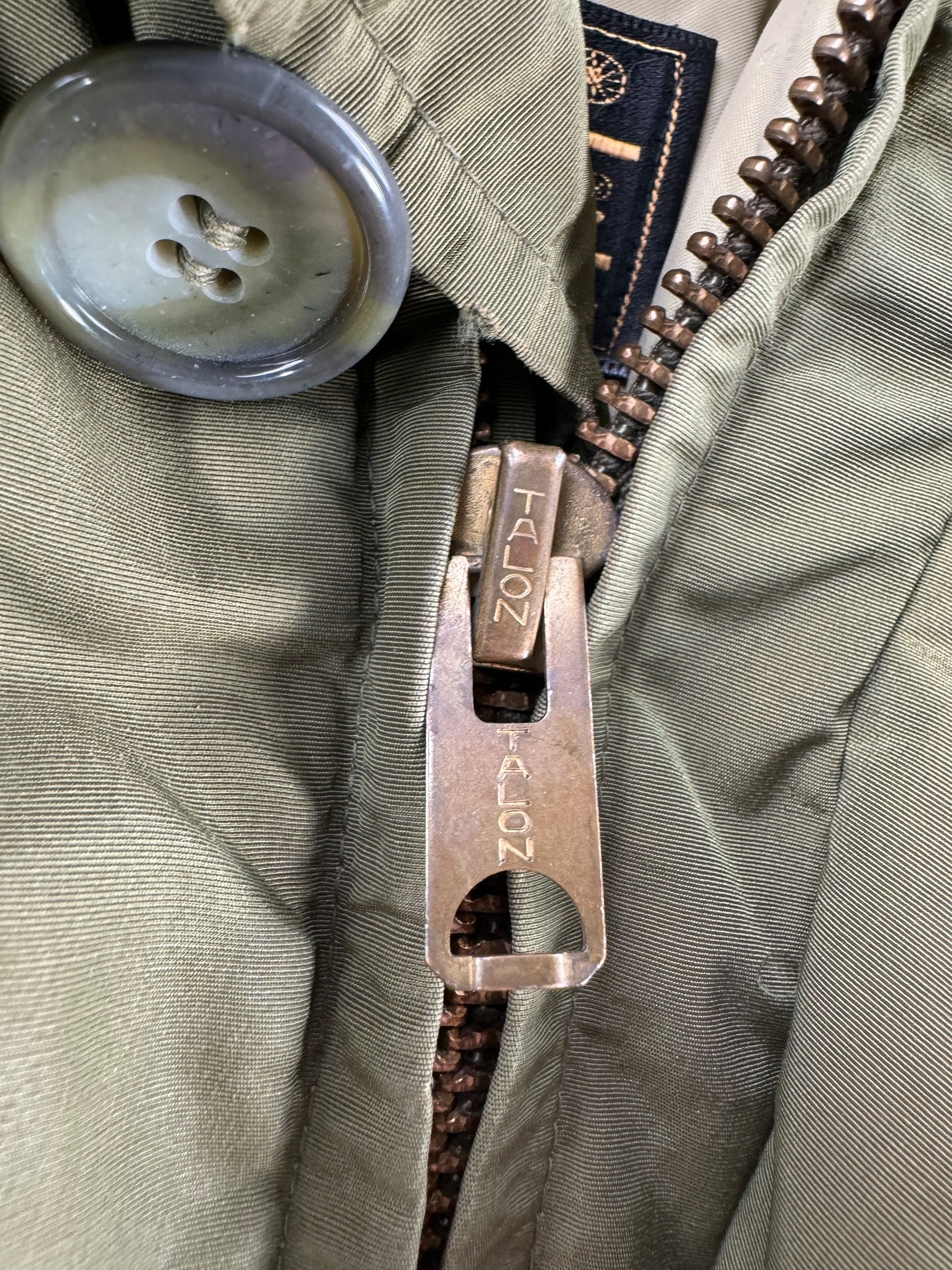 Zipper on Vintage 70s Era Eddie Bauer Down Parka w/ Fur Hood SZ M