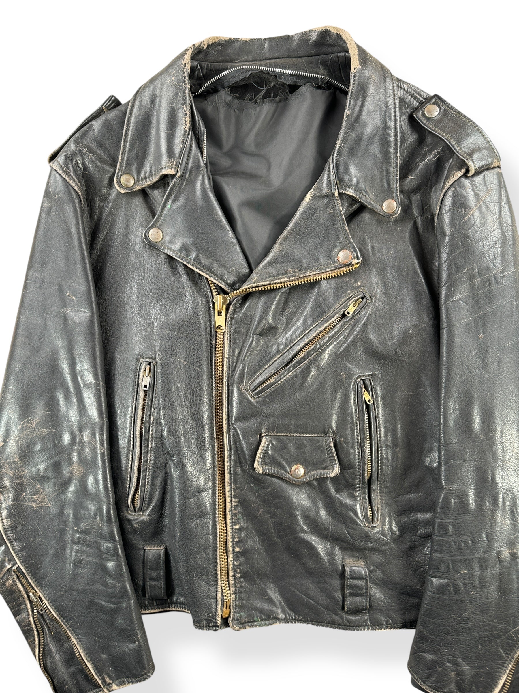 Front Front Close Up of Vintage Leather Jacket SZ M