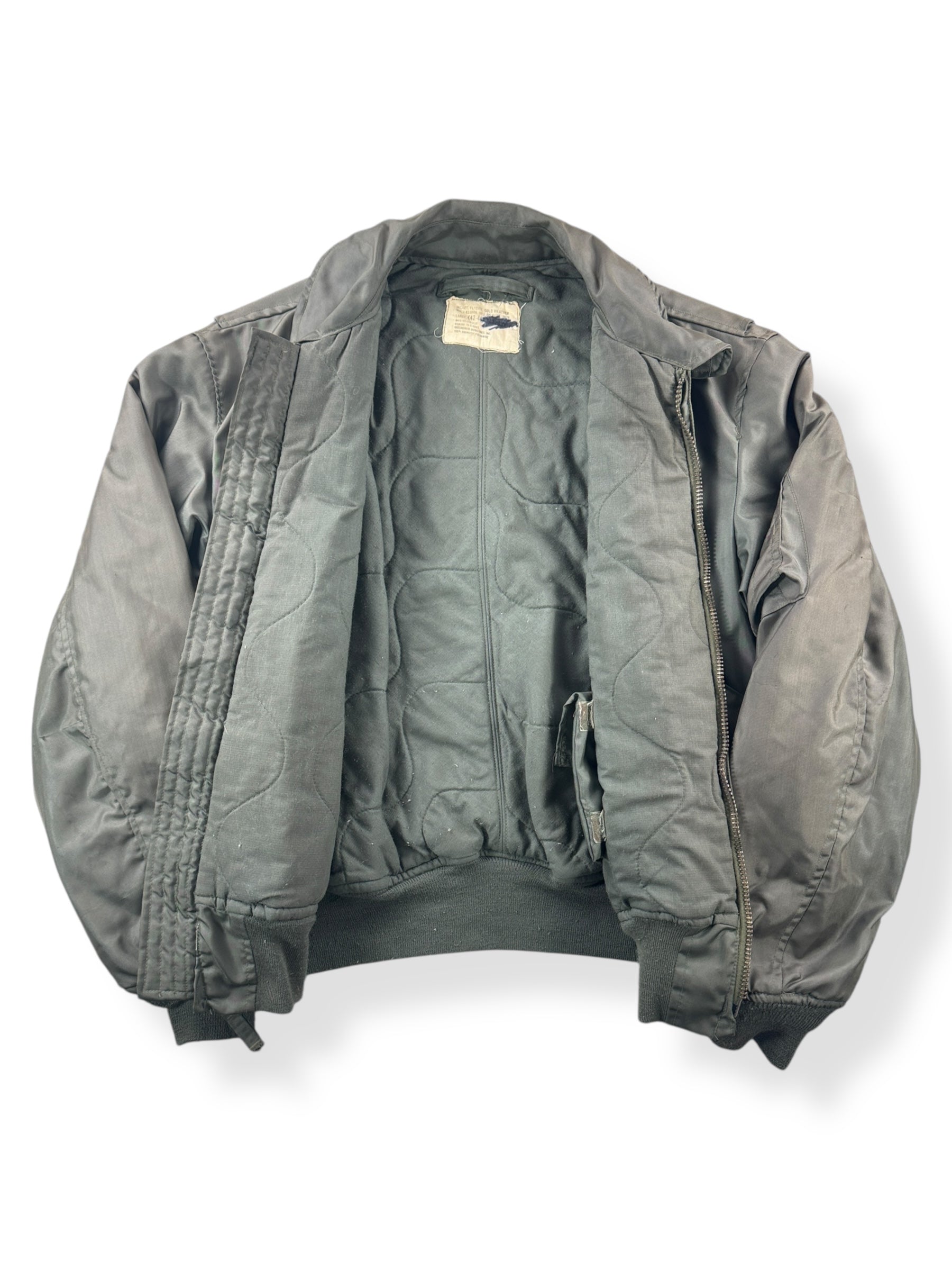 Inside of Vintage CWU Cold Weather Flyers Jacket SZ L