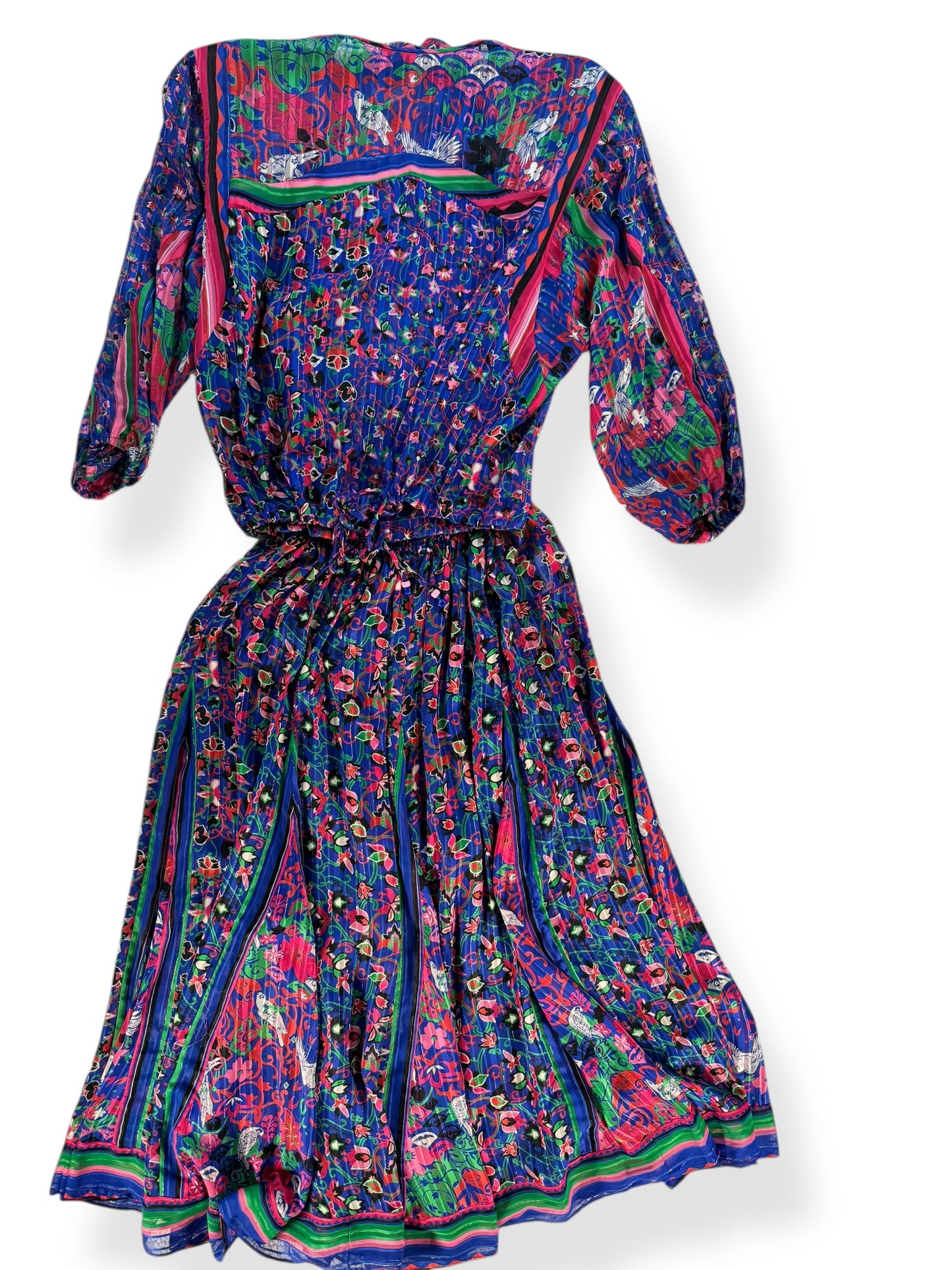 Front view of 1980s Diane Freis Set M