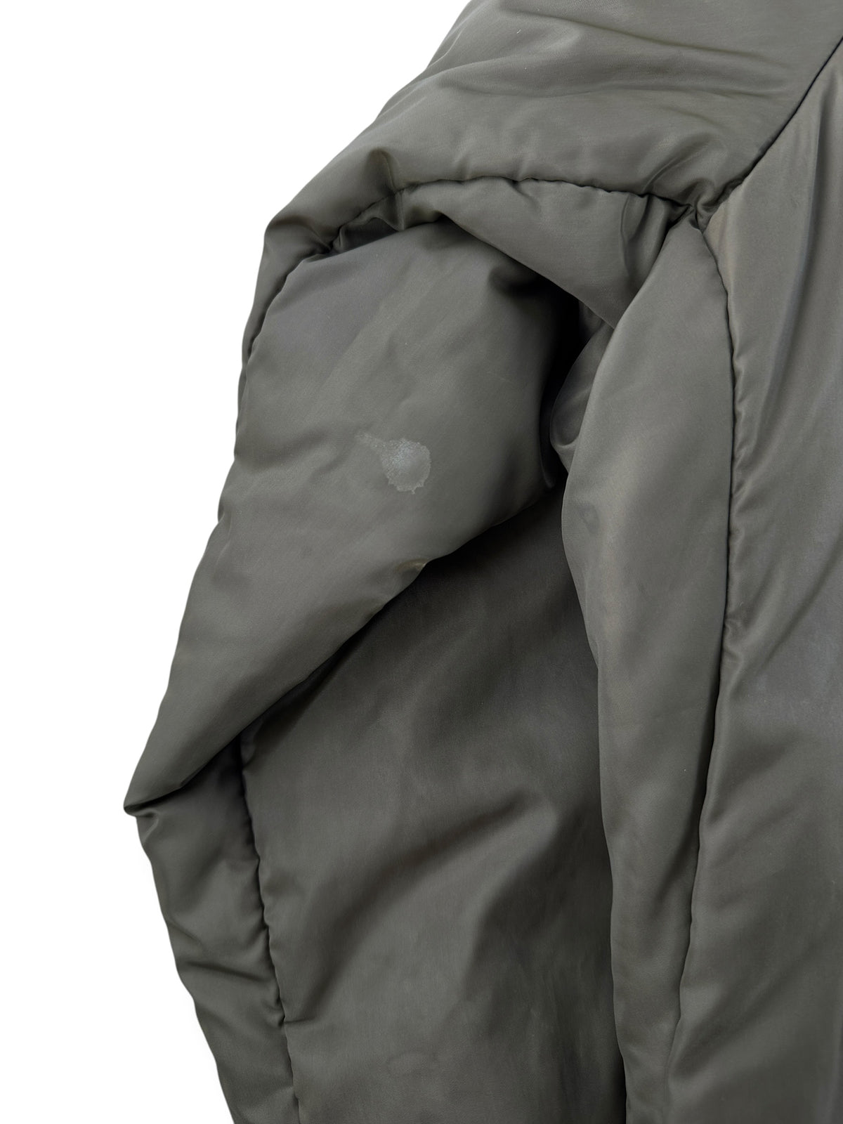 Stains on back of sleeve of inside-out Vintage Columbia Reversible Hunting Bomber Jacket SZ L