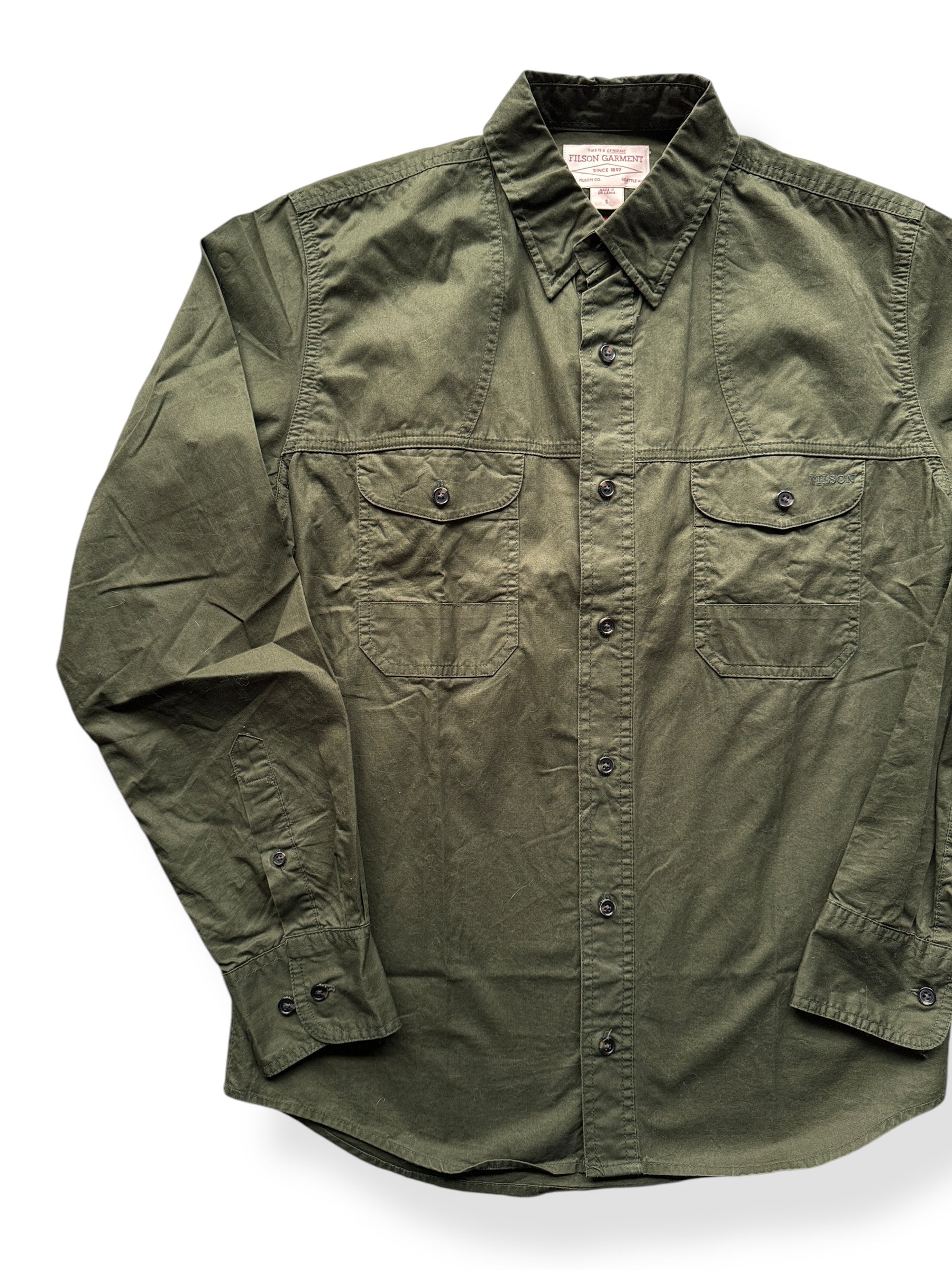 Front Right of Filson Olive Feather Cloth Shirt SZ S